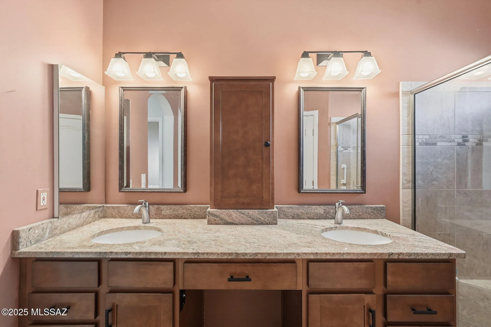 Property Slideshow image 24 of 35 | 65427 e brassie dr, Tucson, AZ, 85739