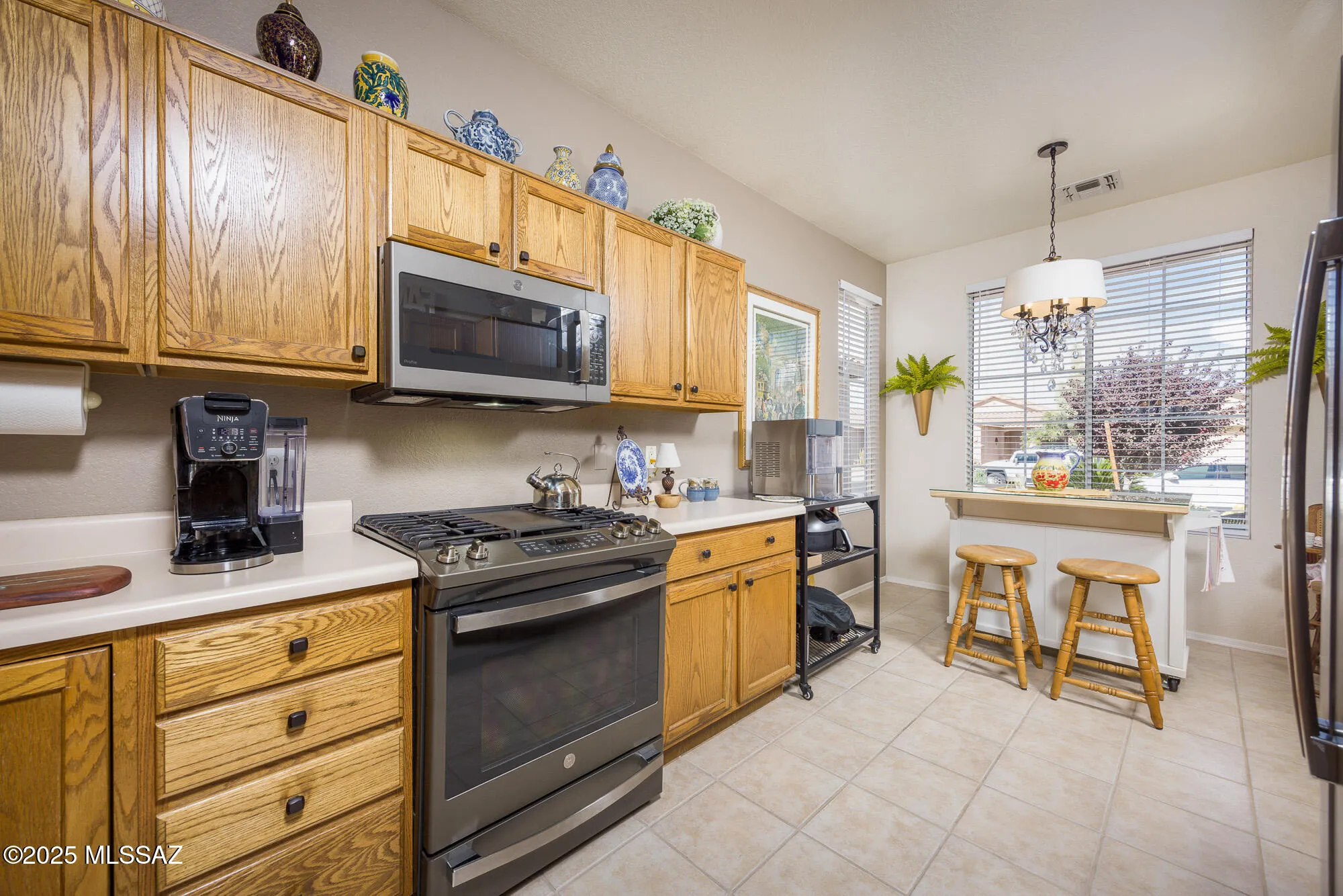 Property Slideshow image 7 of 26 | 7715 w starry night ln, Tucson, AZ, 85743