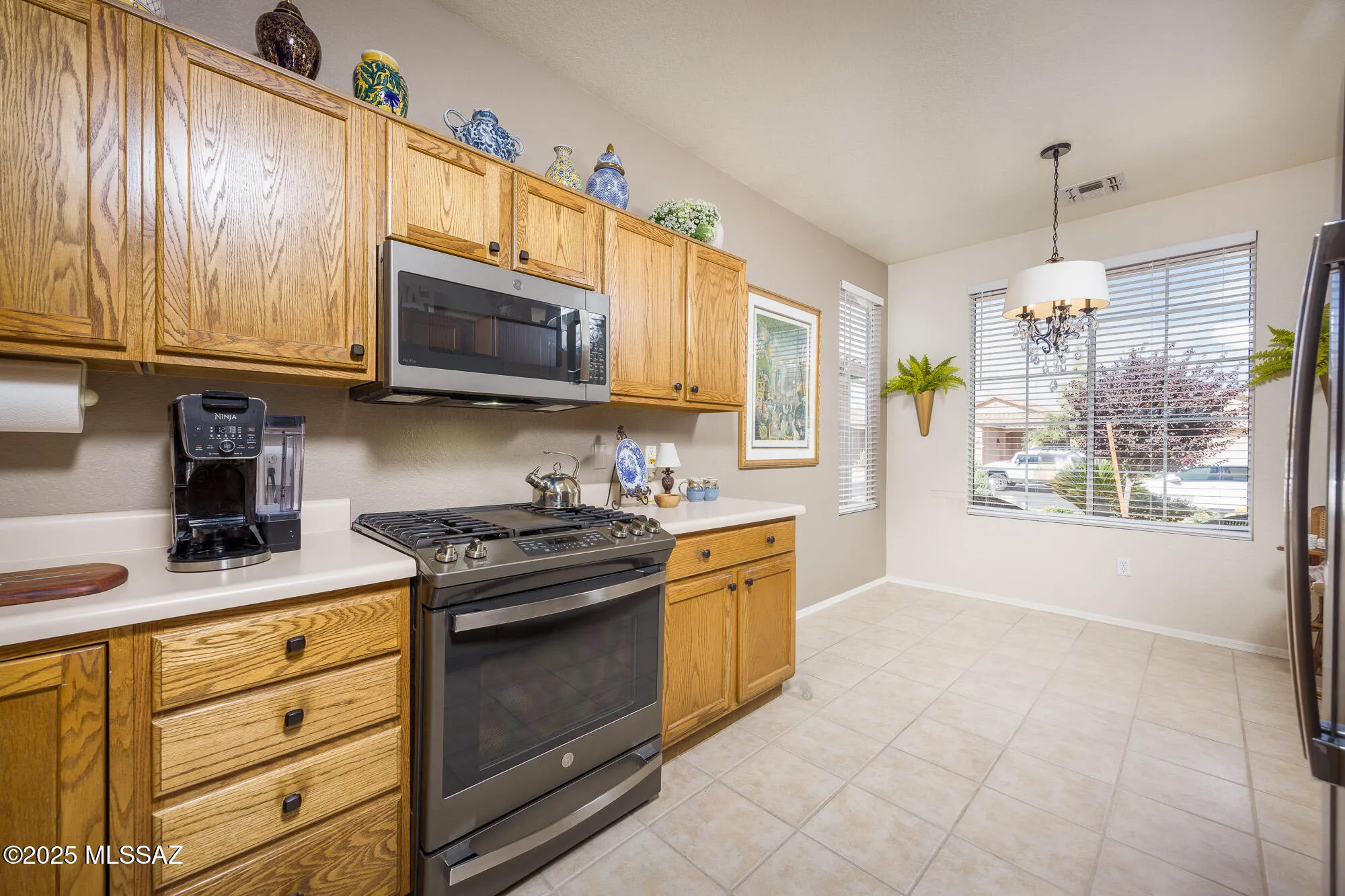 Property Slideshow image 8 of 26 | 7715 w starry night ln, Tucson, AZ, 85743