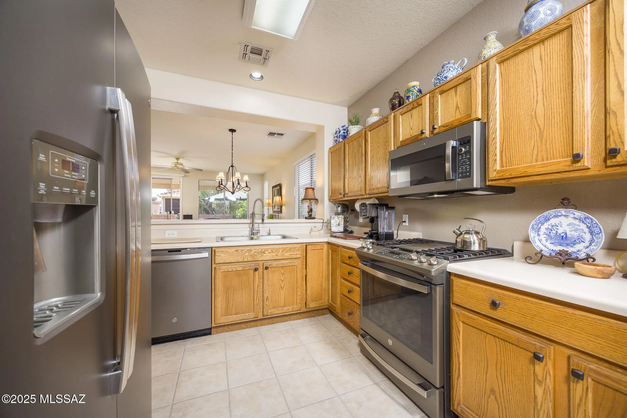 Property Slideshow image 10 of 26 | 7715 w starry night ln, Tucson, AZ, 85743