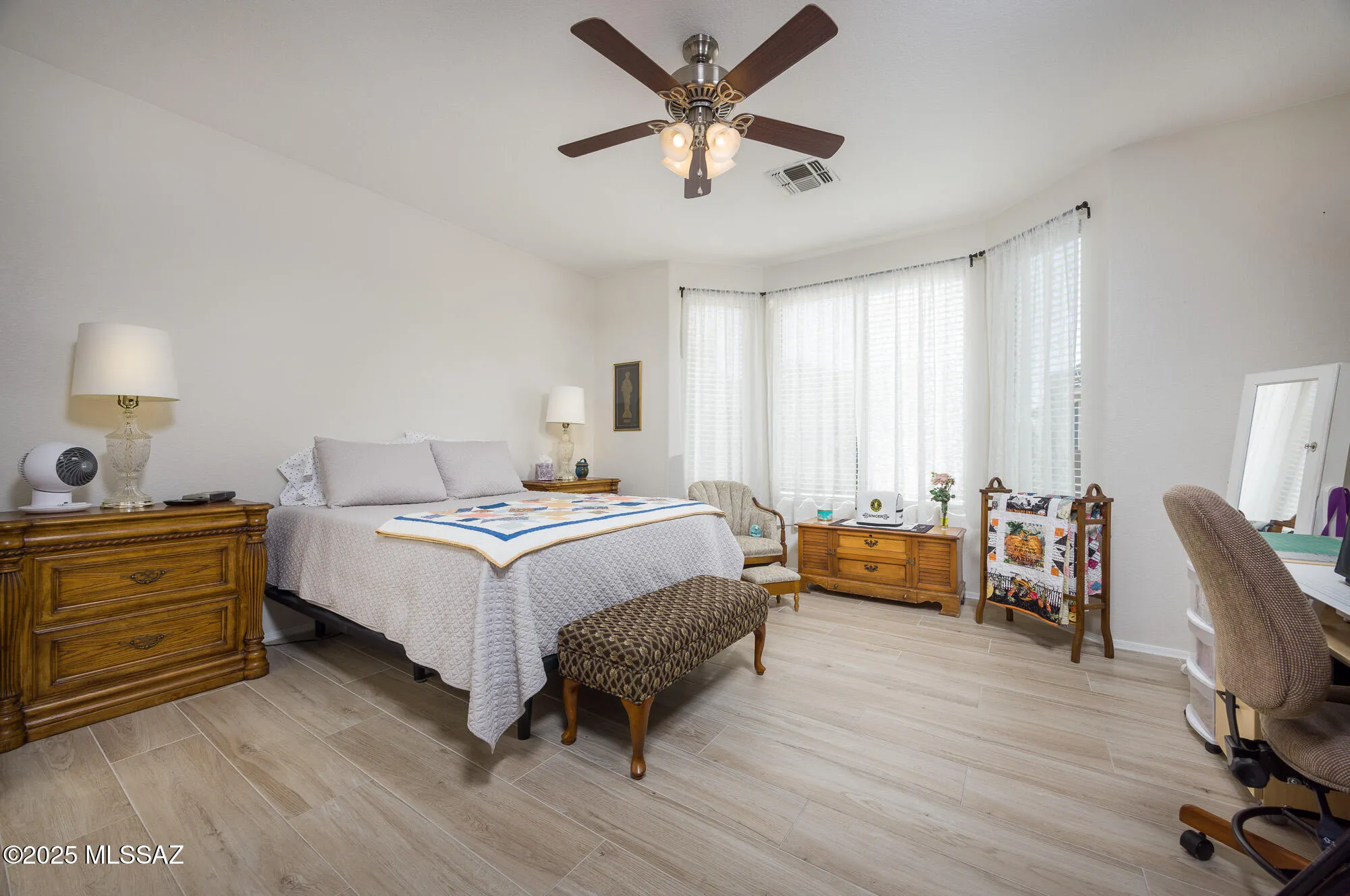 Property Slideshow image 13 of 26 | 7715 w starry night ln, Tucson, AZ, 85743