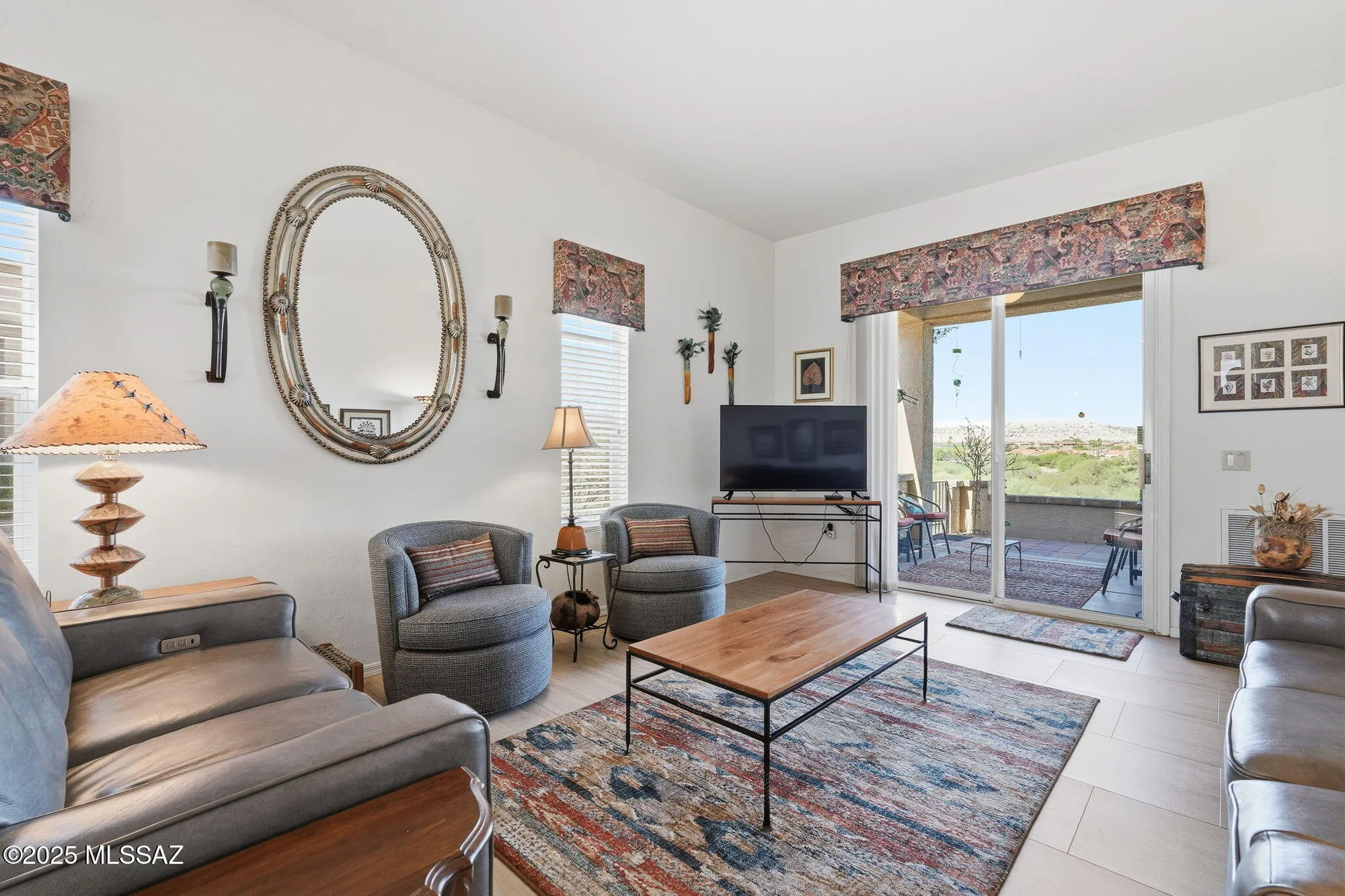 Property Slideshow image 4 of 30 | 1888 w demetrie loop, Green Valley, AZ, 85622