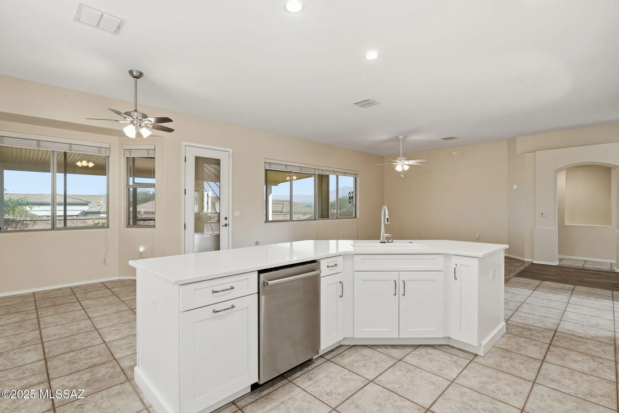 Property Slideshow image 16 of 47 | 88 n cedar crest dr, Green Valley, AZ, 85614