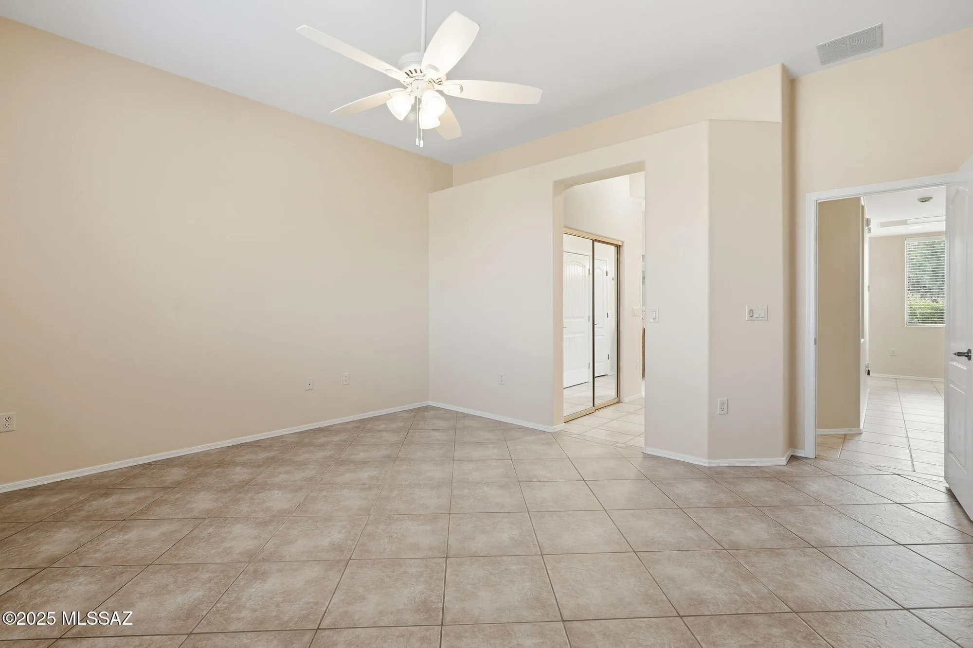 Property Slideshow image 32 of 47 | 88 n cedar crest dr, Green Valley, AZ, 85614