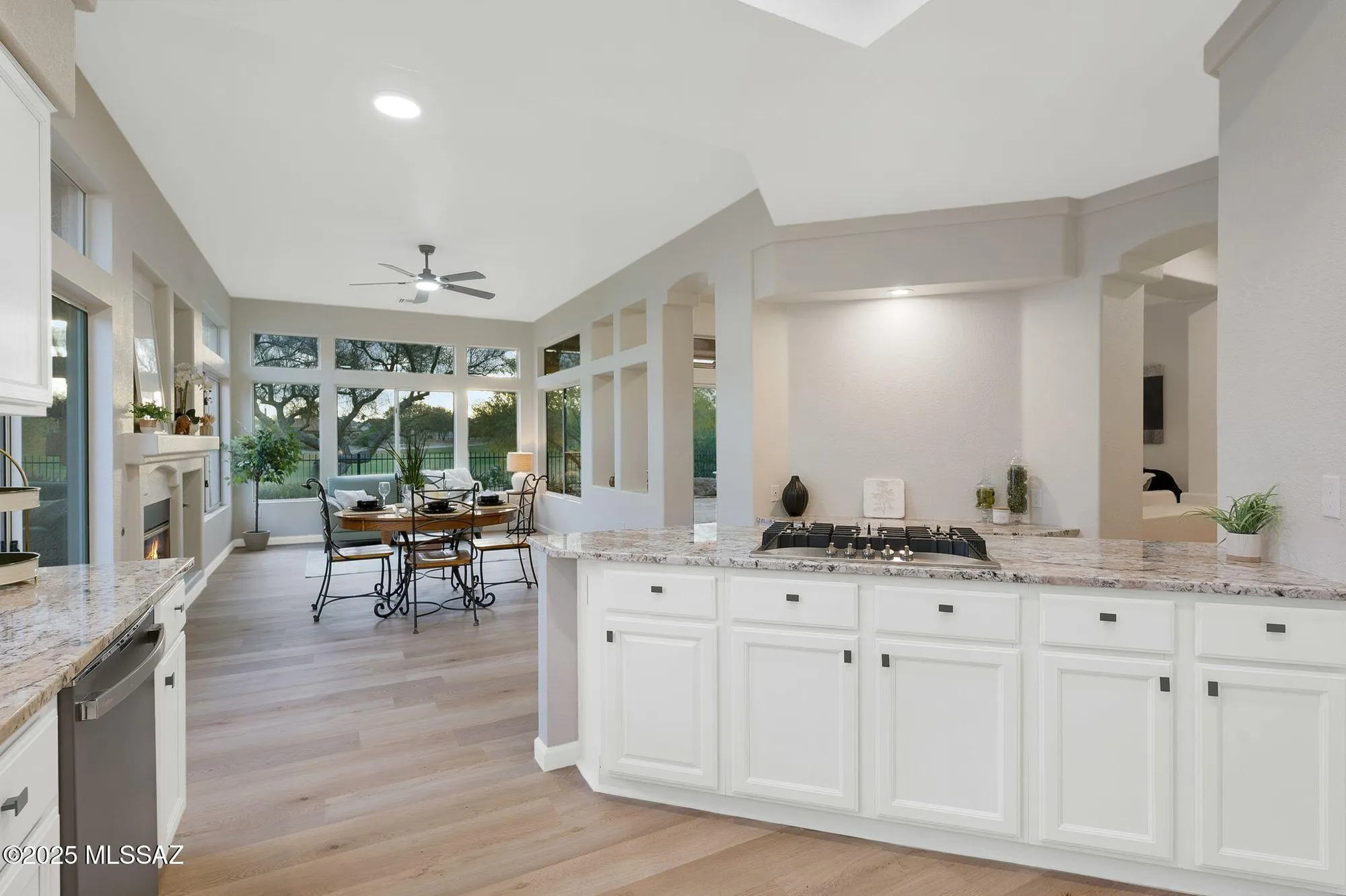 Property Slideshow image 14 of 40 | 14513 n lost arrow dr, Oro Valley, AZ, 85755