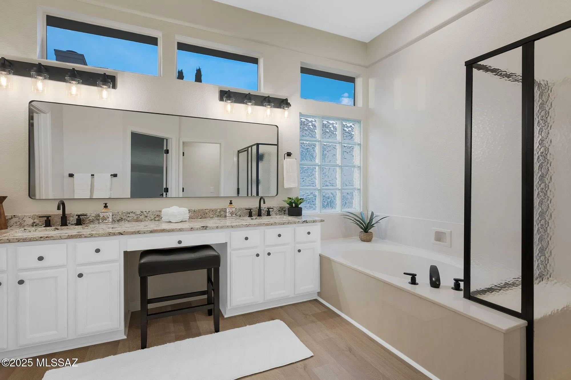 Property Slideshow image 20 of 40 | 14513 n lost arrow dr, Oro Valley, AZ, 85755