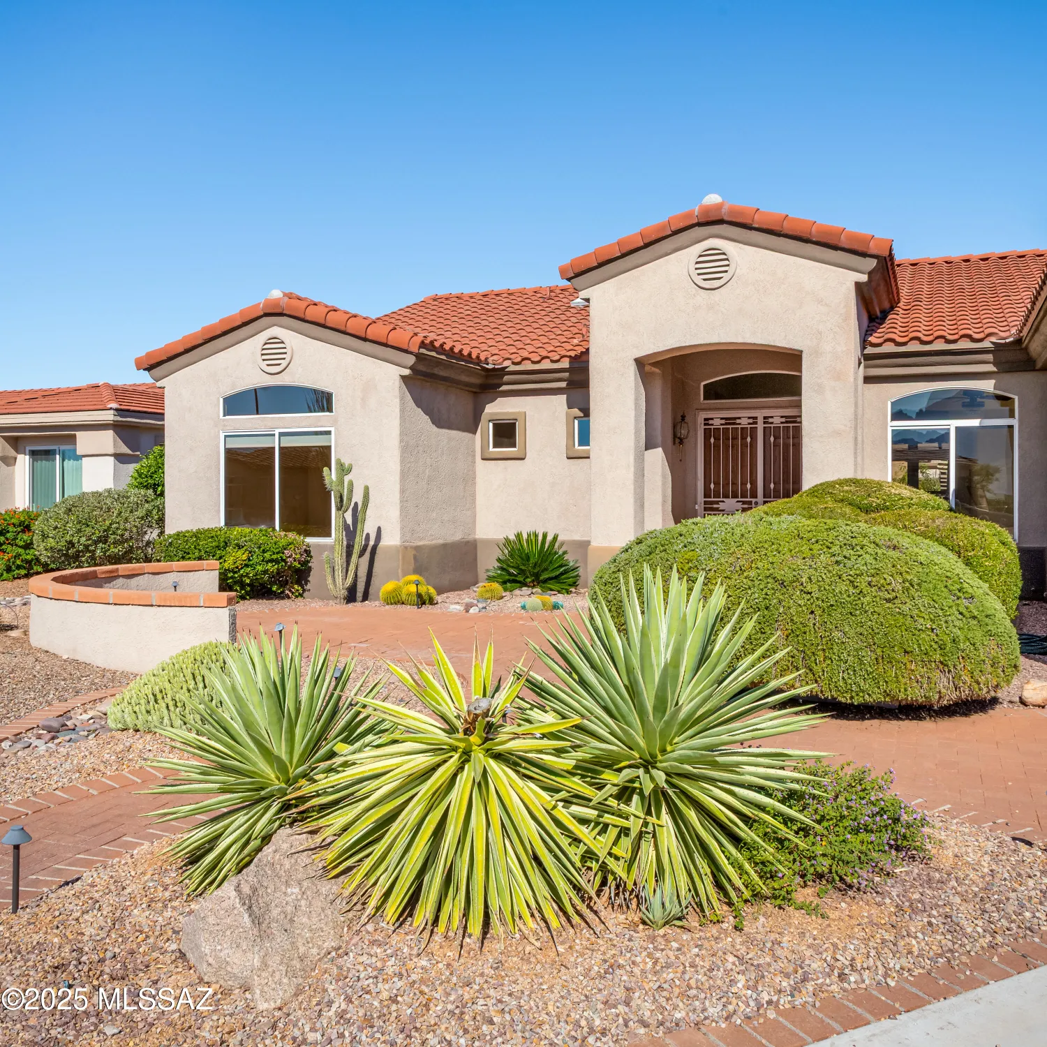 Property Slideshow image 9 of 45 | 1191 e versailles dr, Oro Valley, AZ, 85755