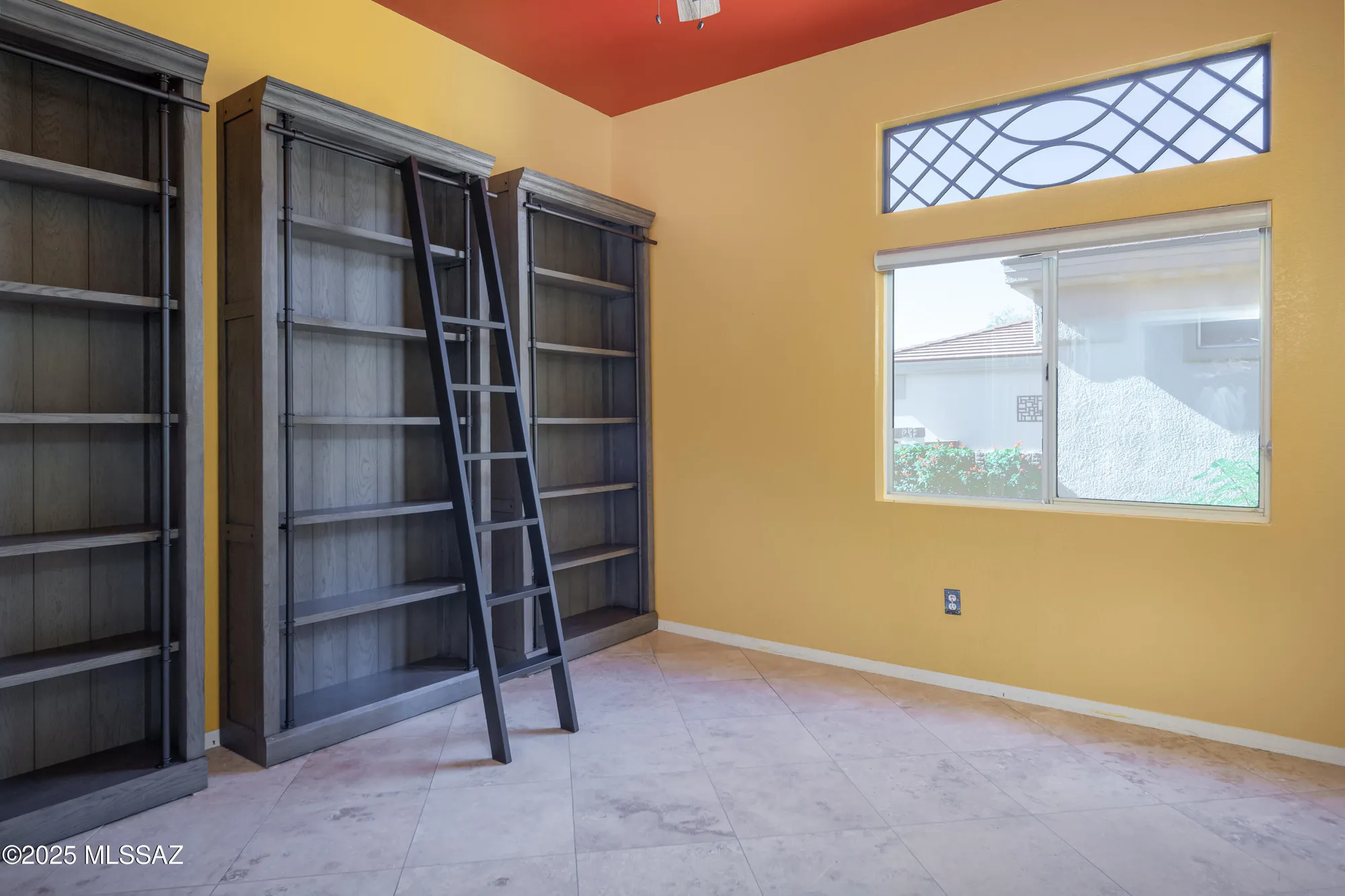 Property Slideshow image 31 of 45 | 1191 e versailles dr, Oro Valley, AZ, 85755