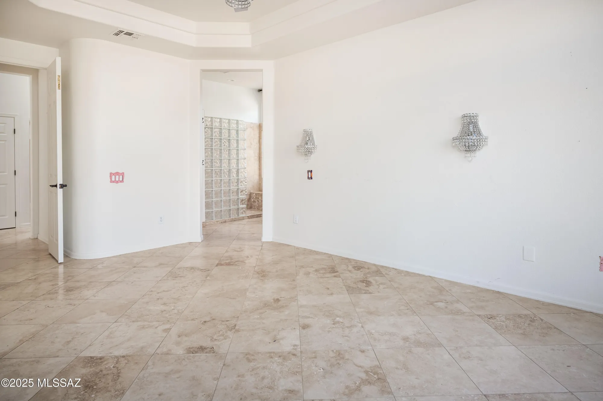 Property Slideshow image 25 of 45 | 1191 e versailles dr, Oro Valley, AZ, 85755