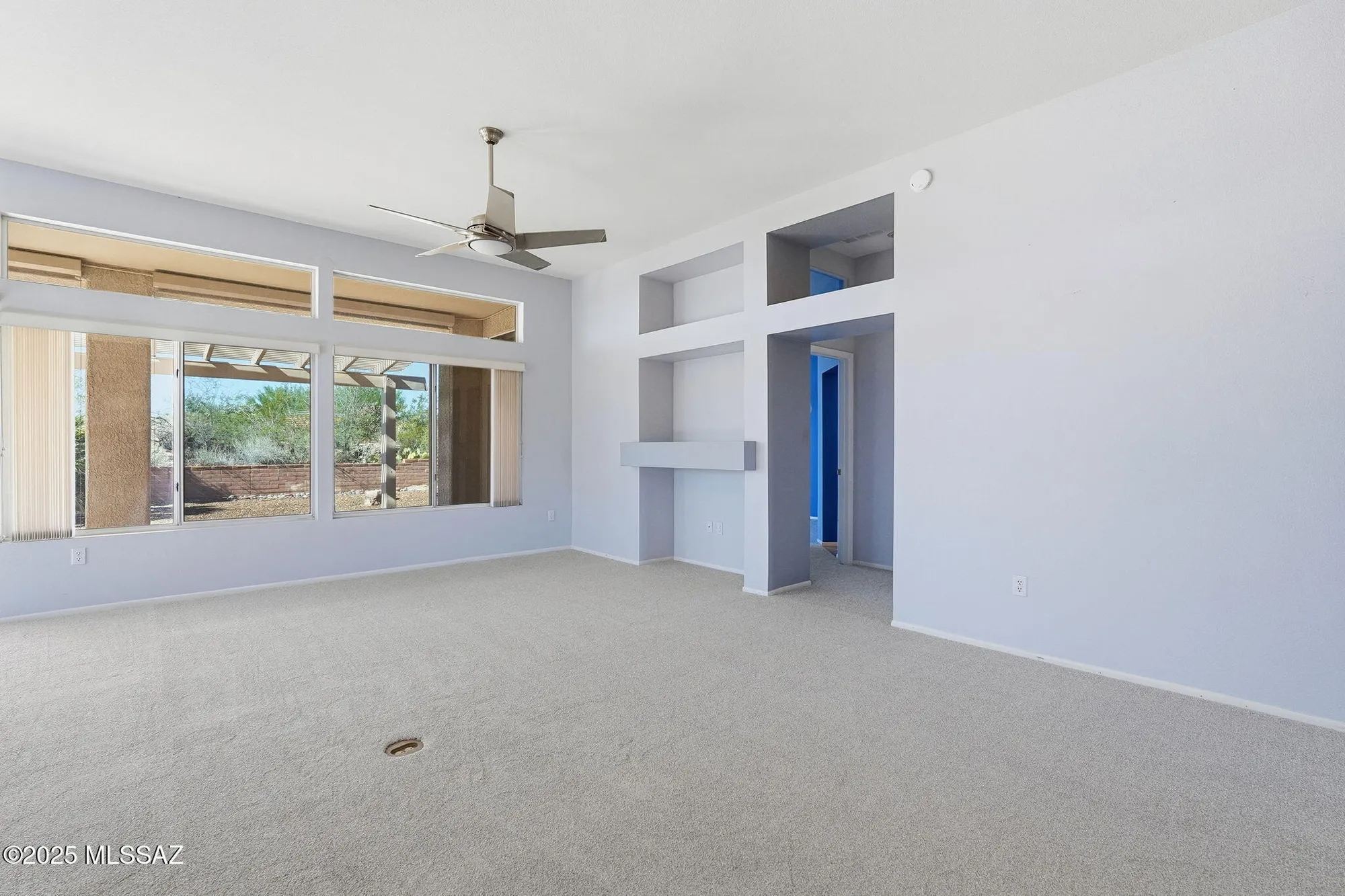 Property Slideshow image 5 of 31 | 14257 n greenspun pl, Oro Valley, AZ, 85755