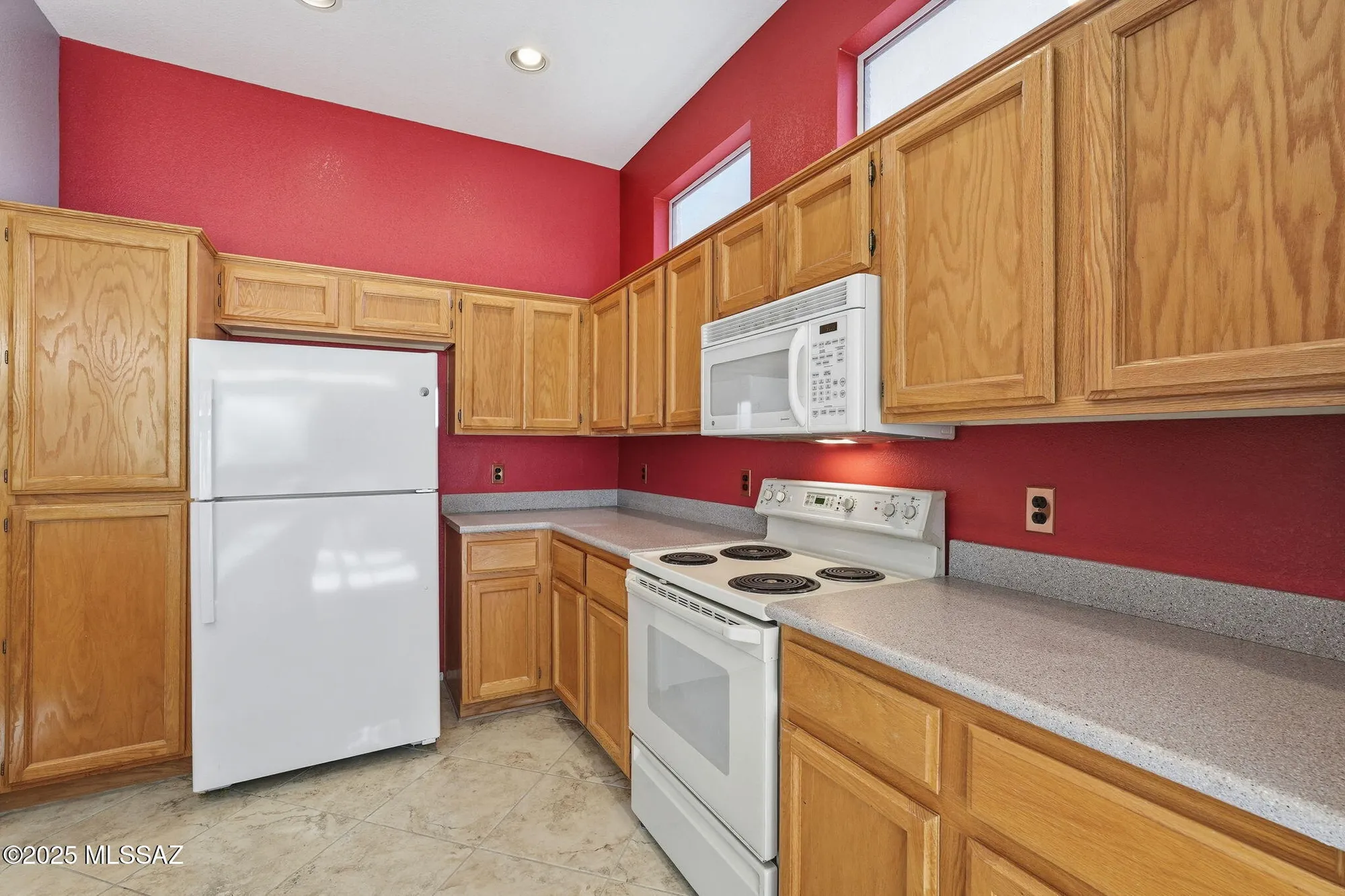 Property Slideshow image 8 of 31 | 14257 n greenspun pl, Oro Valley, AZ, 85755