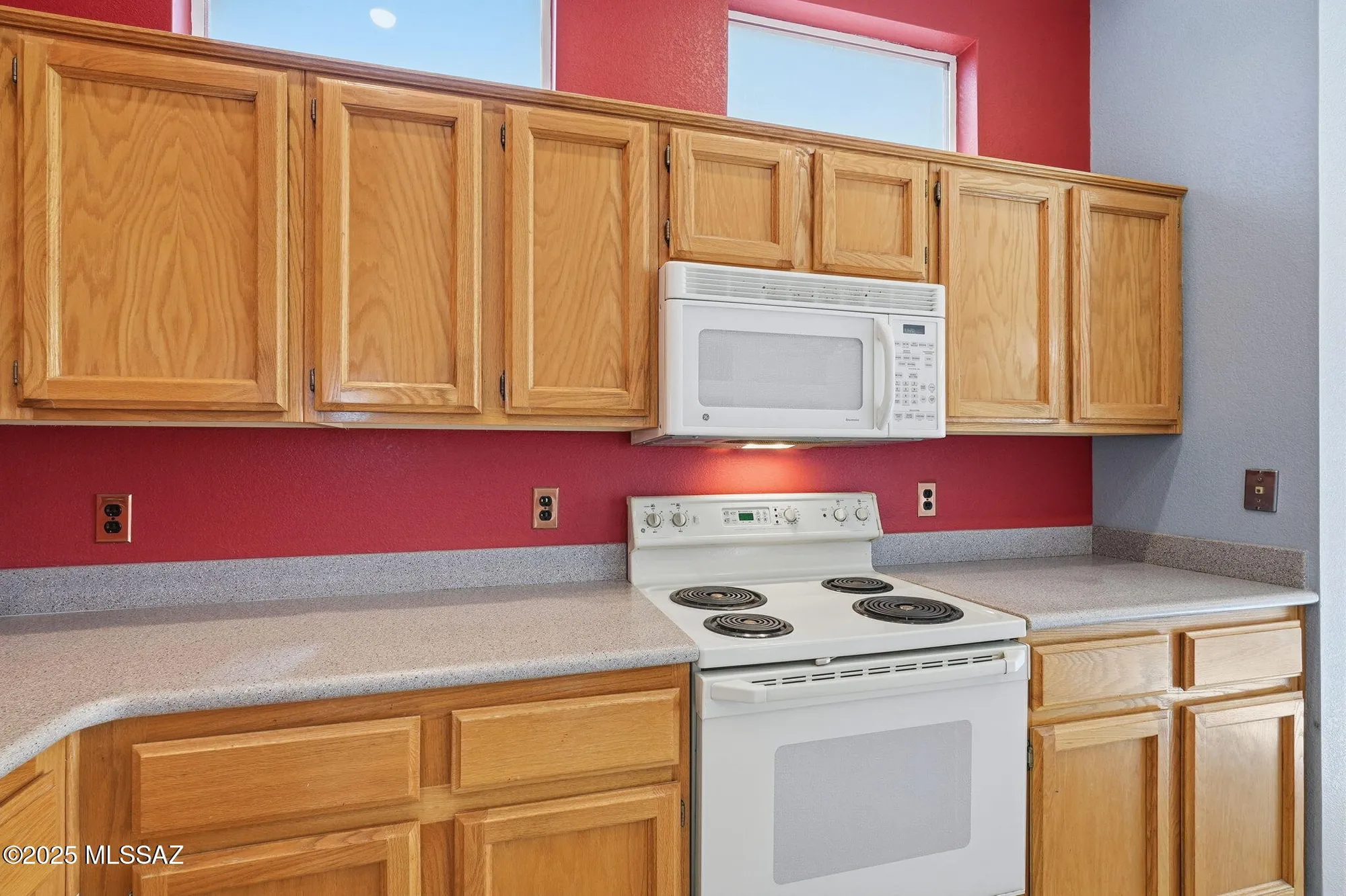 Property Slideshow image 9 of 31 | 14257 n greenspun pl, Oro Valley, AZ, 85755