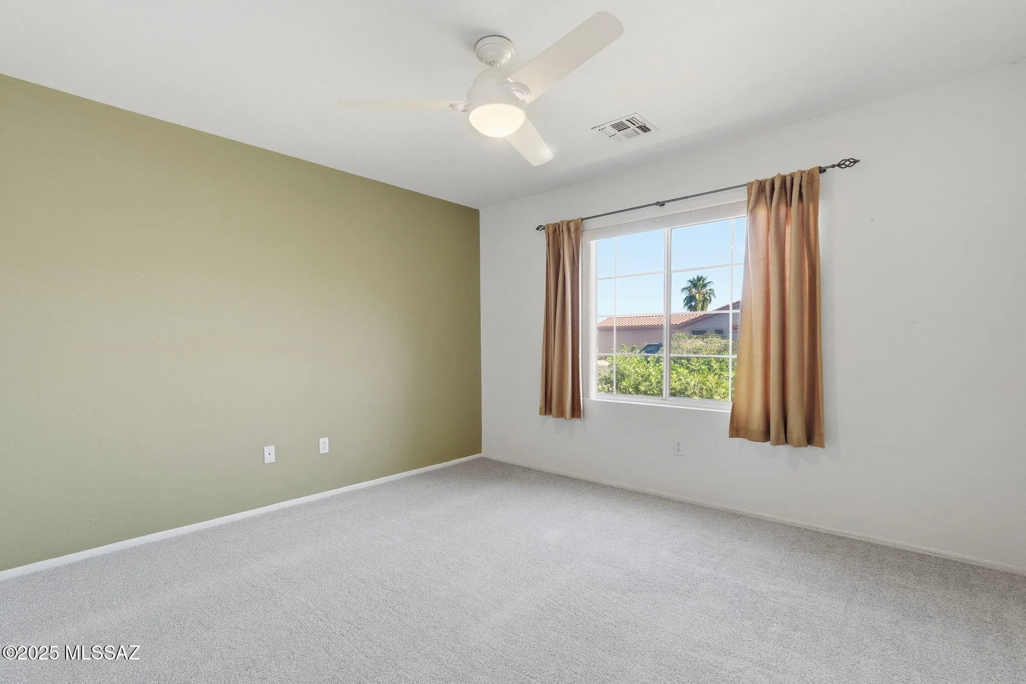 Property Slideshow image 18 of 31 | 14257 n greenspun pl, Oro Valley, AZ, 85755