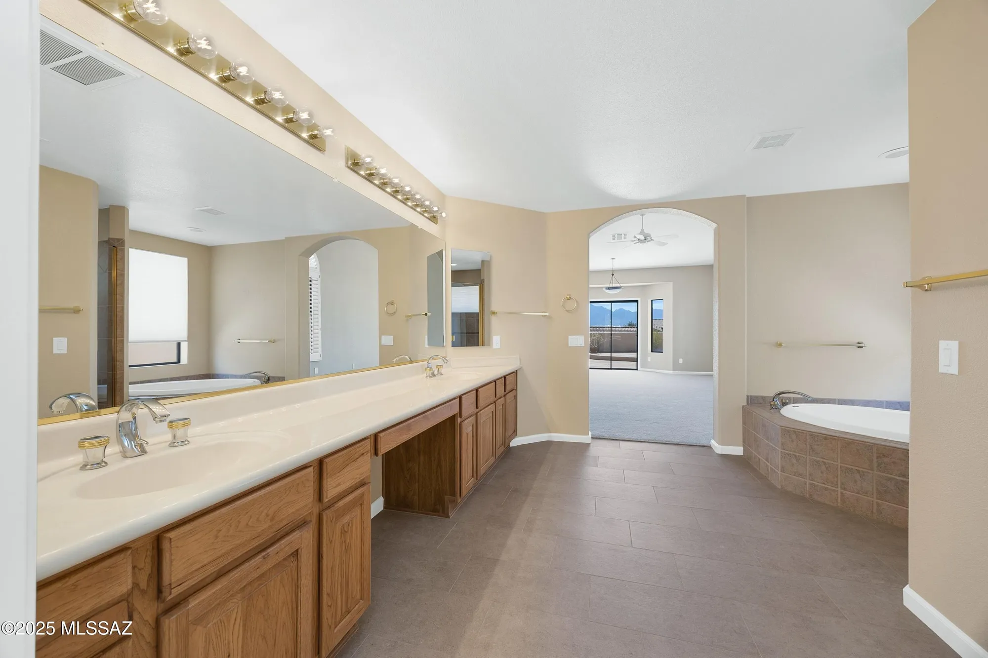 Property Slideshow image 27 of 50 | 63429 e desert mesa ct, Tucson, AZ, 85739