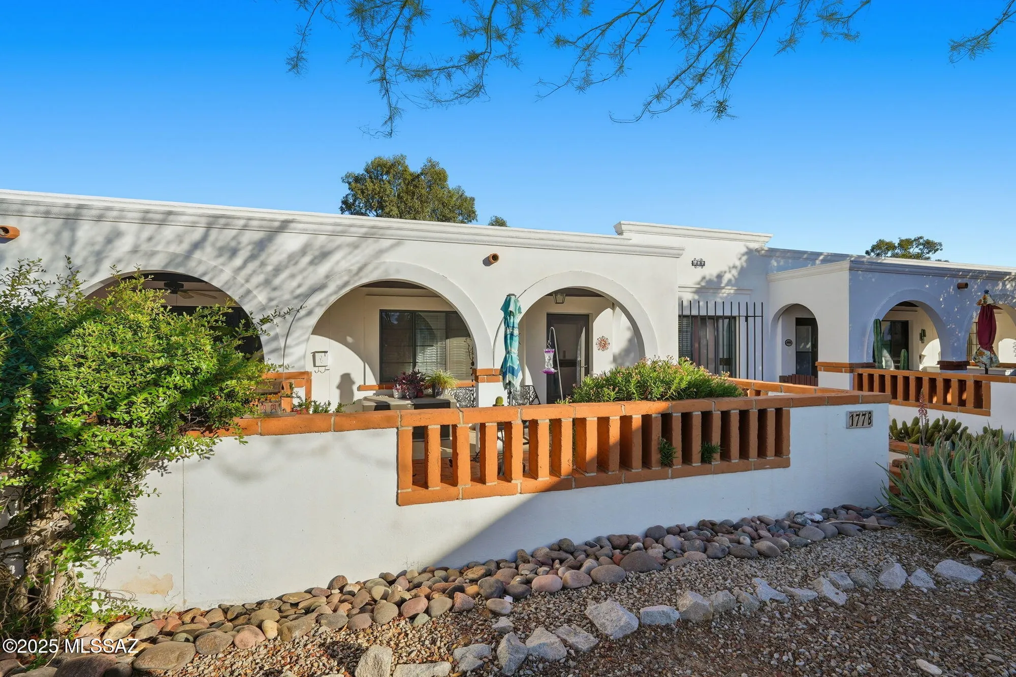 Property Slideshow image 1 of 15 | 177 s paseo pena b, Green Valley, AZ, 85614