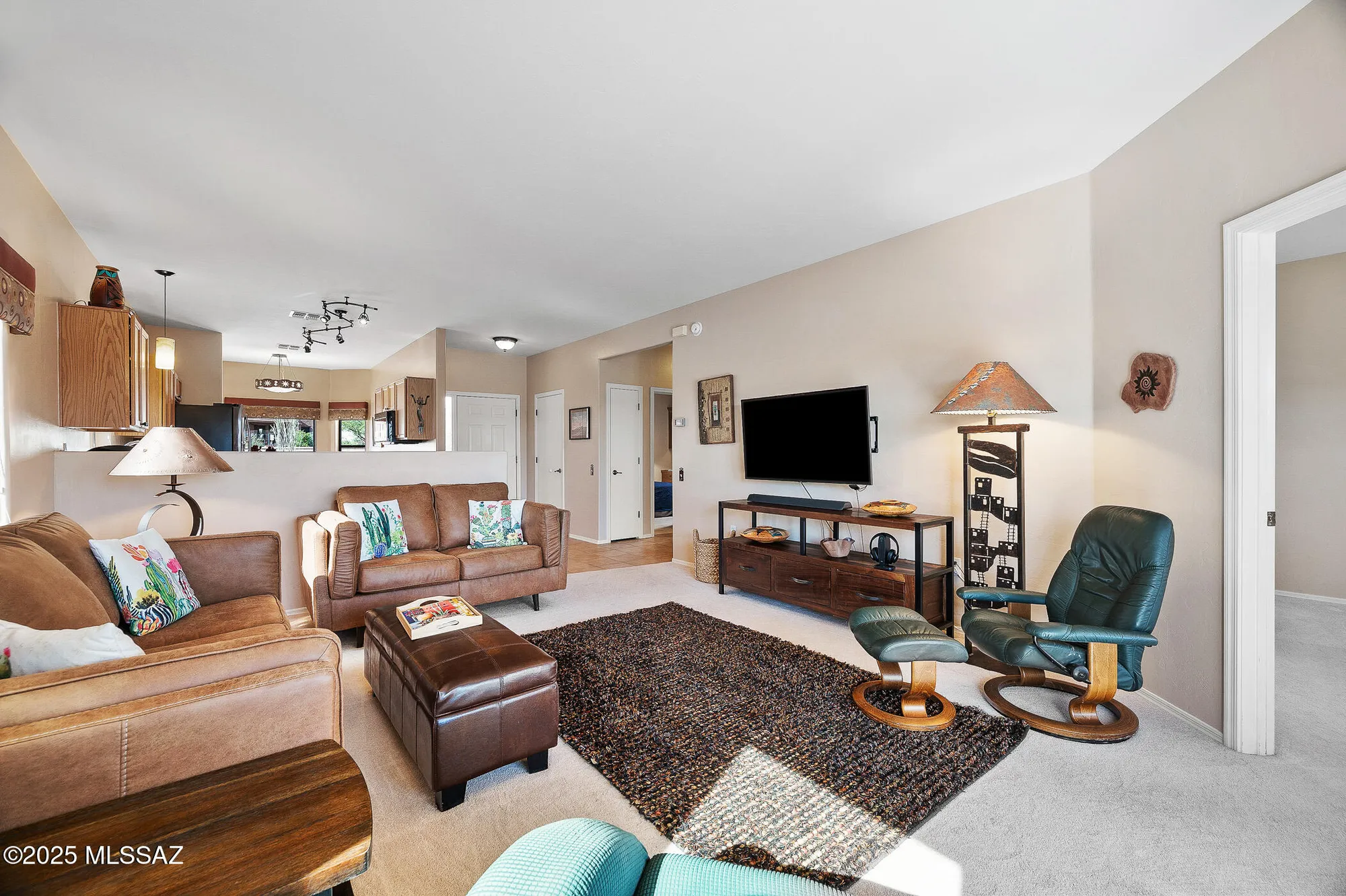 Property Slideshow image 8 of 26 | 4619 s camino del tejon, Green Valley, AZ, 85622