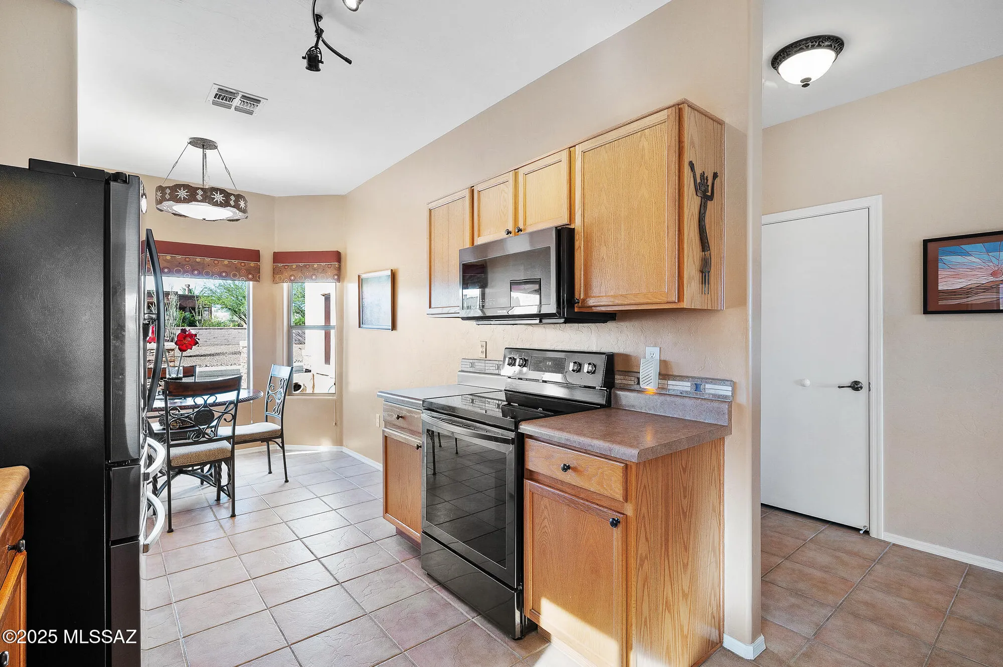 Property Slideshow image 12 of 26 | 4619 s camino del tejon, Green Valley, AZ, 85622