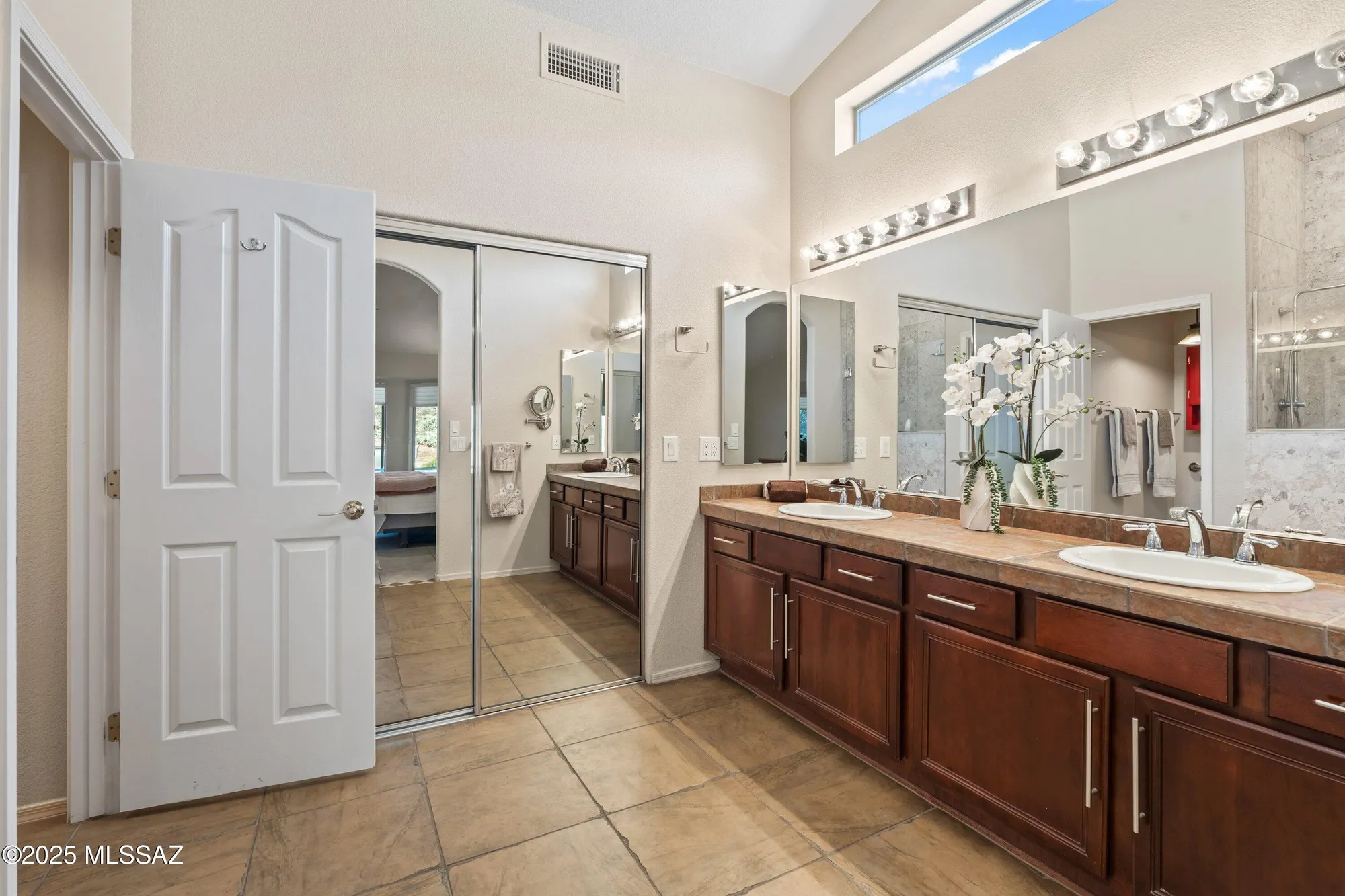 Property Slideshow image 21 of 40 | 62464 e northwood rd, Tucson, AZ, 85739