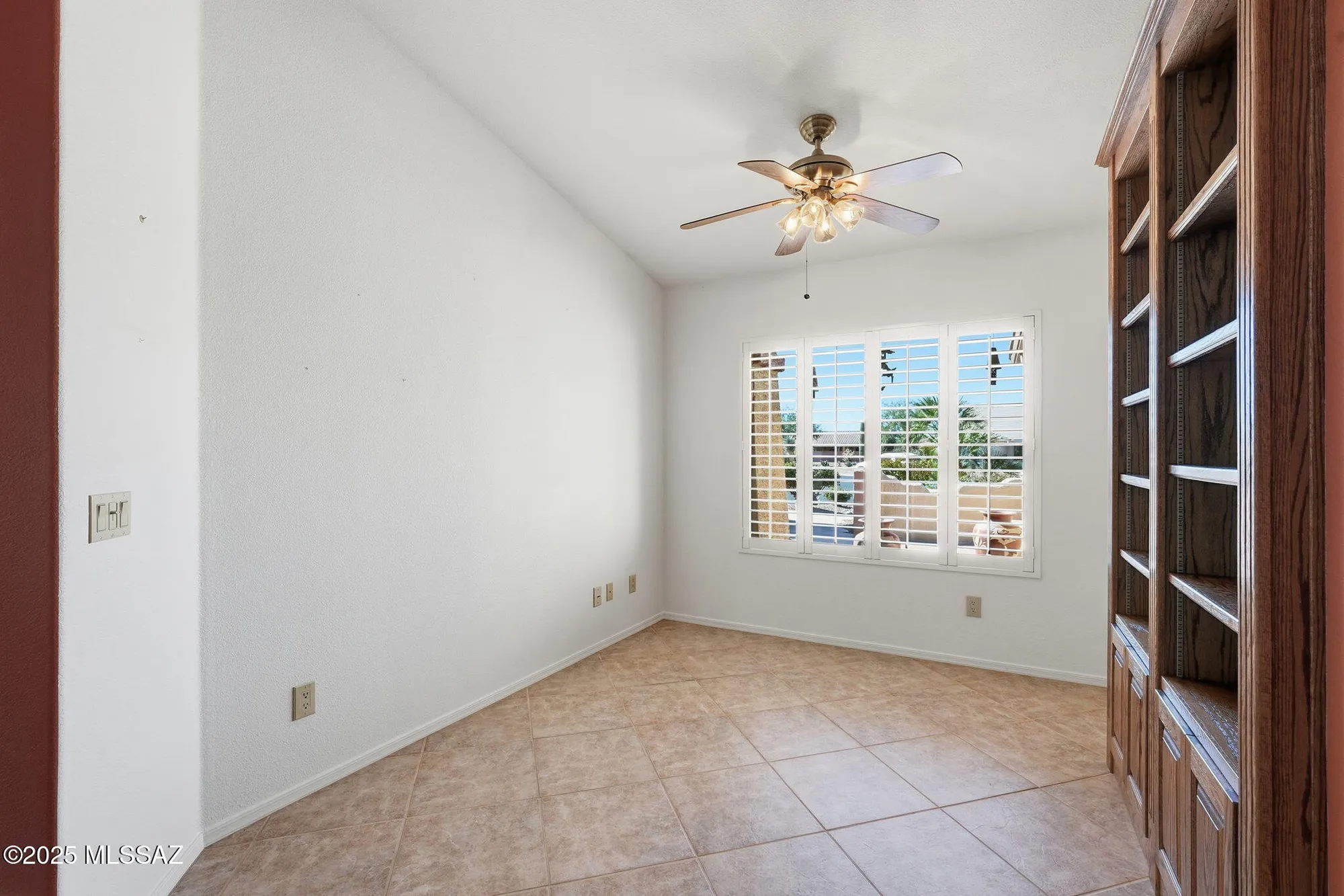 Property Slideshow image 18 of 38 | 916 n gulch dr, Green Valley, AZ, 85614