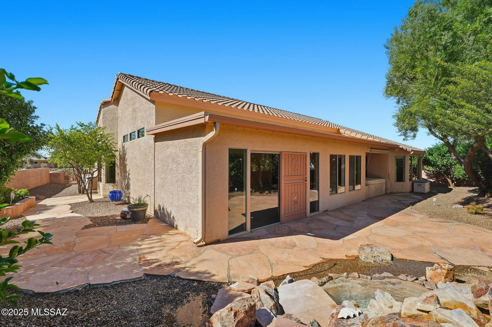 Property Slideshow image 26 of 38 | 916 n gulch dr, Green Valley, AZ, 85614