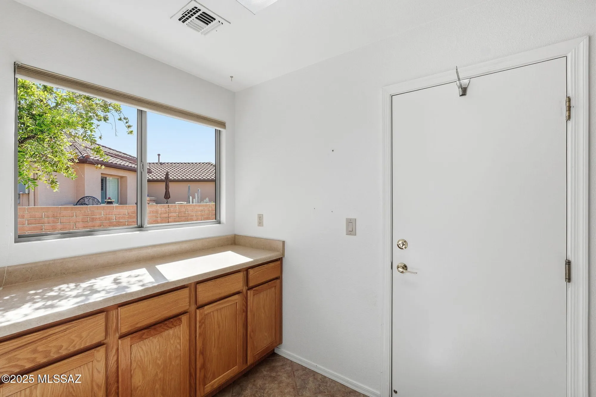 Property Slideshow image 22 of 38 | 916 n gulch dr, Green Valley, AZ, 85614