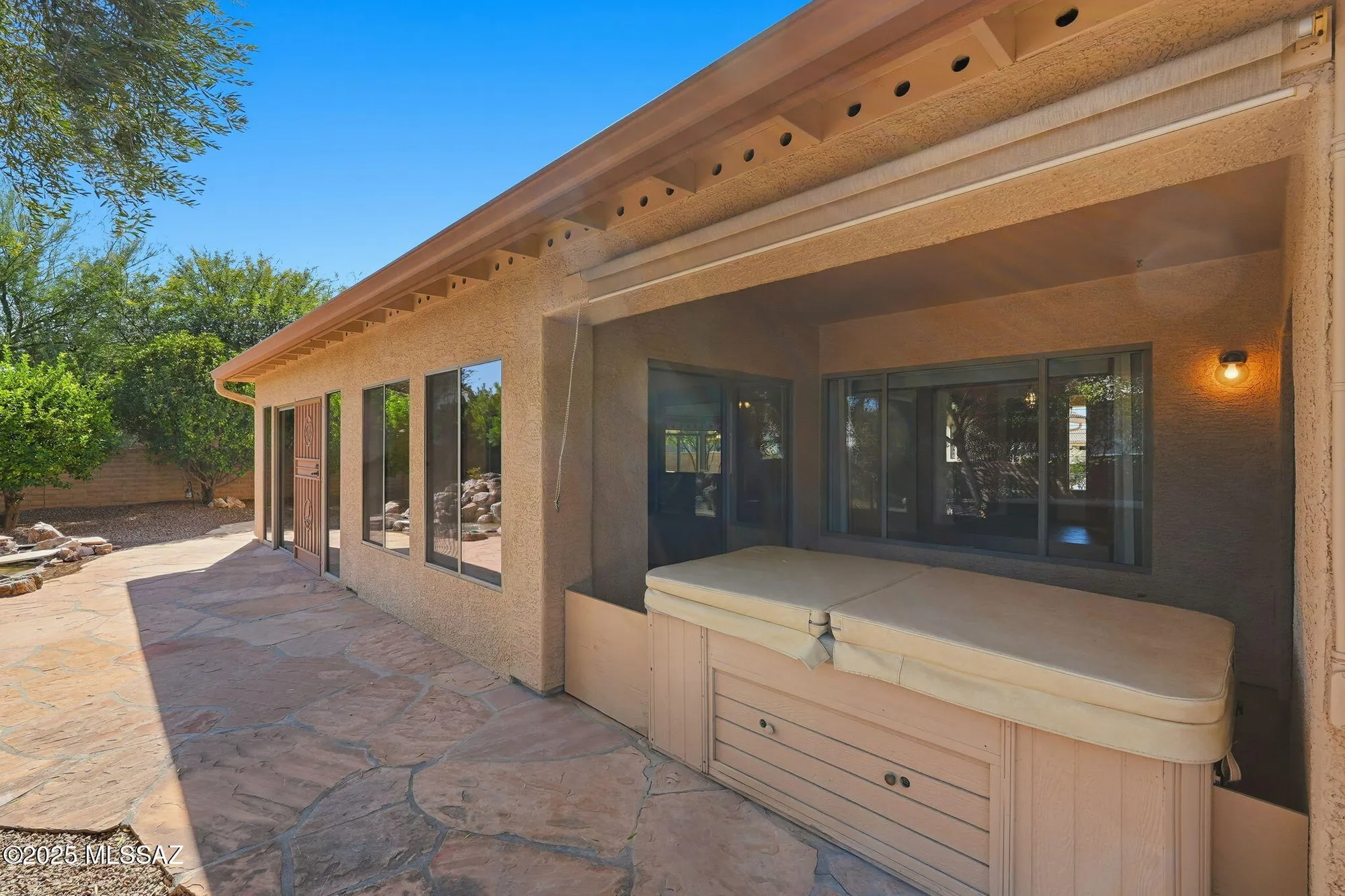 Property Slideshow image 27 of 38 | 916 n gulch dr, Green Valley, AZ, 85614