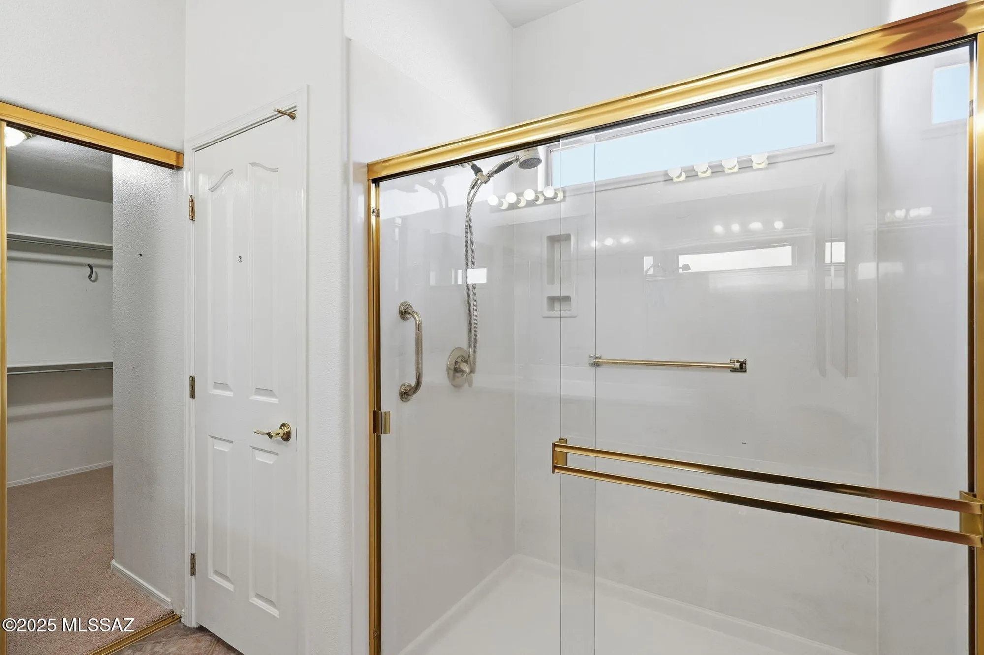 Property Slideshow image 17 of 38 | 916 n gulch dr, Green Valley, AZ, 85614