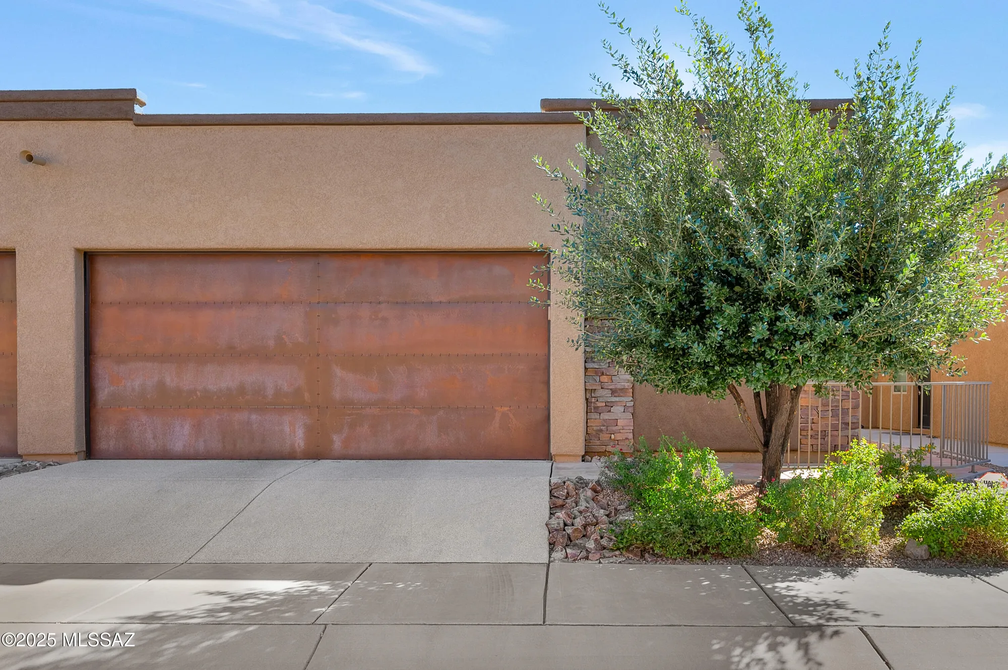 Property Slideshow image 5 of 37 | 5847 s waynes way, Green Valley, AZ, 85622