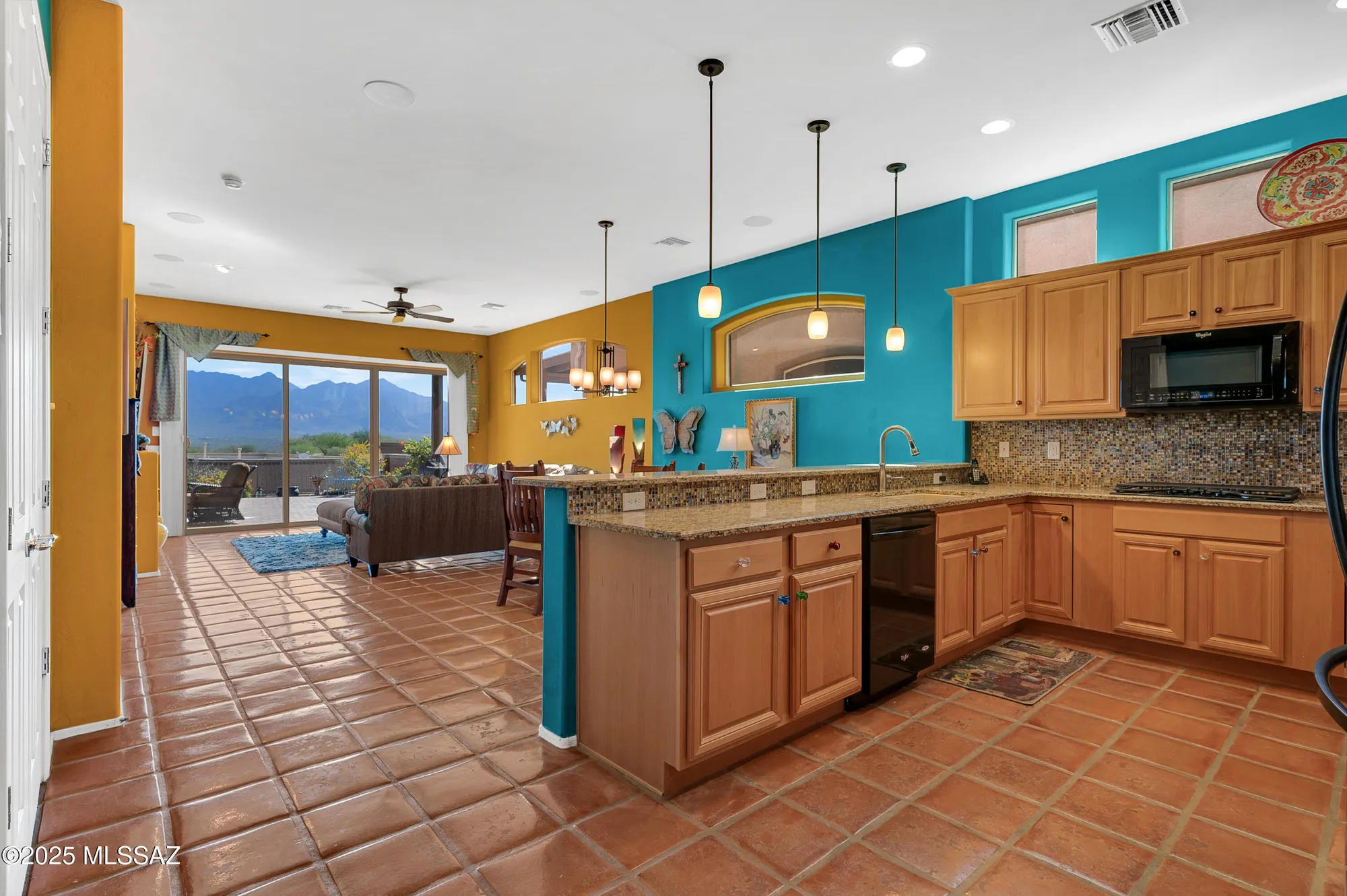 Property Slideshow image 13 of 37 | 5847 s waynes way, Green Valley, AZ, 85622