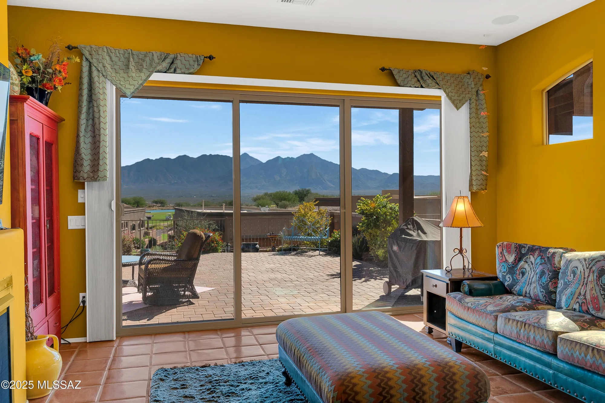 Property Slideshow image 9 of 37 | 5847 s waynes way, Green Valley, AZ, 85622