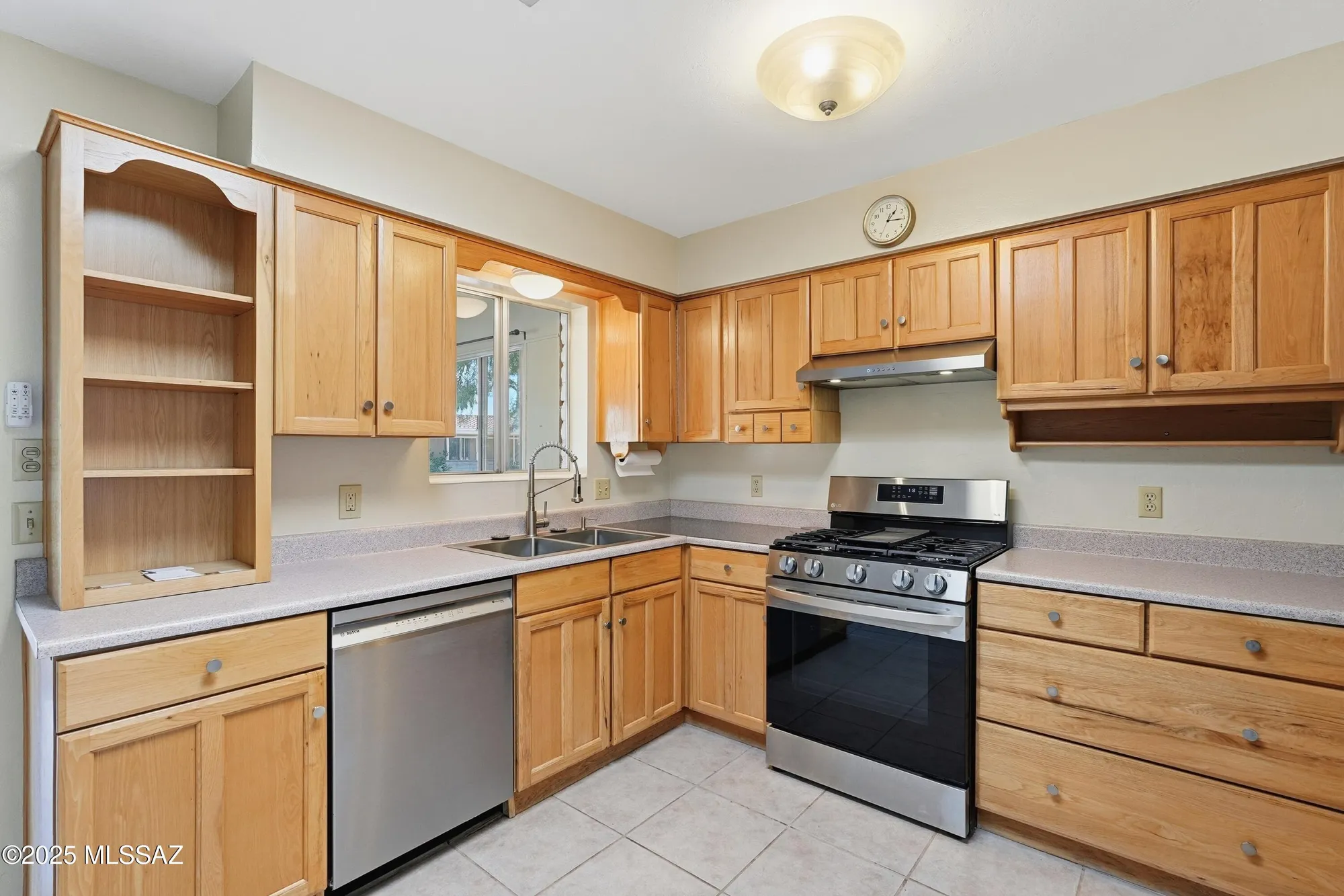 Property Slideshow image 30 of 44 | 935 s la higuera, Green Valley, AZ, 85614