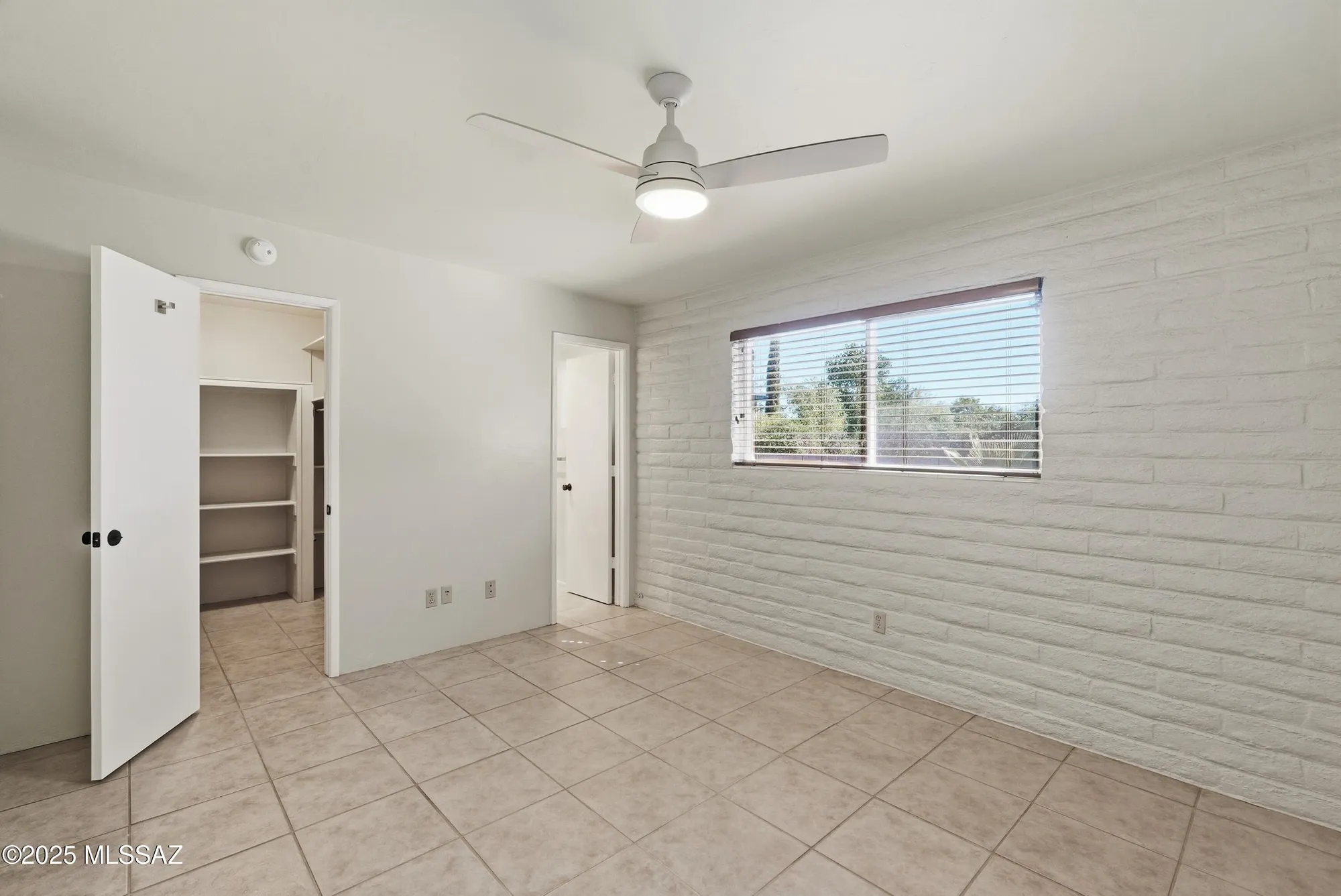 Property Slideshow image 12 of 44 | 935 s la higuera, Green Valley, AZ, 85614