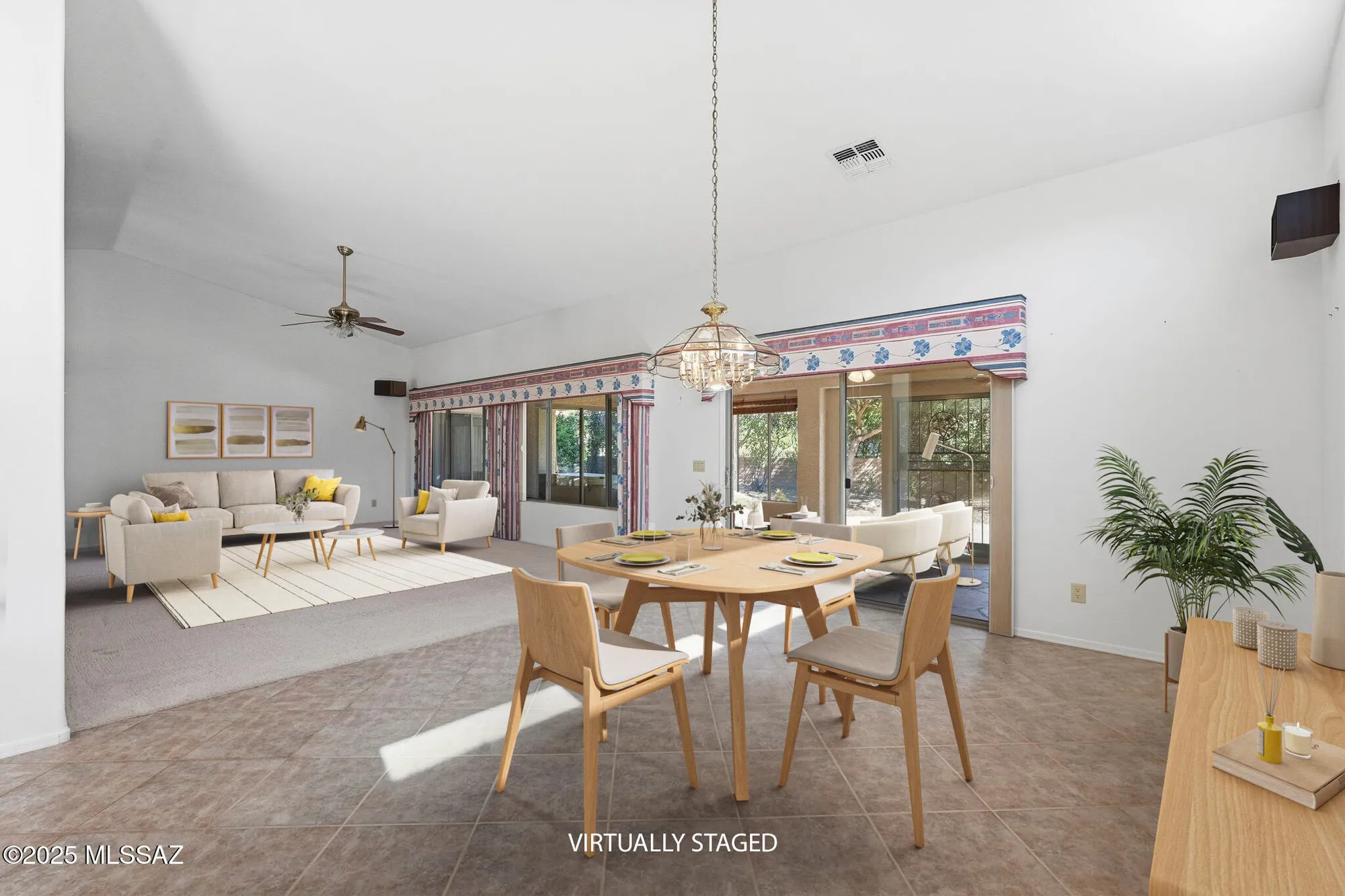 Property Slideshow image 12 of 38 | 916 n gulch dr, Green Valley, AZ, 85614