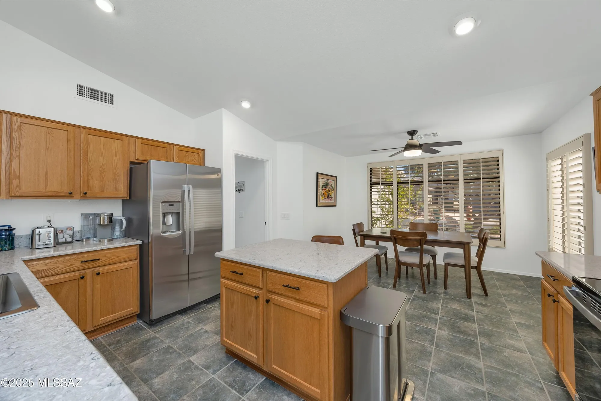 Property Slideshow image 10 of 33 | 38858 s stone wood dr, Saddlebrooke, AZ, 85739