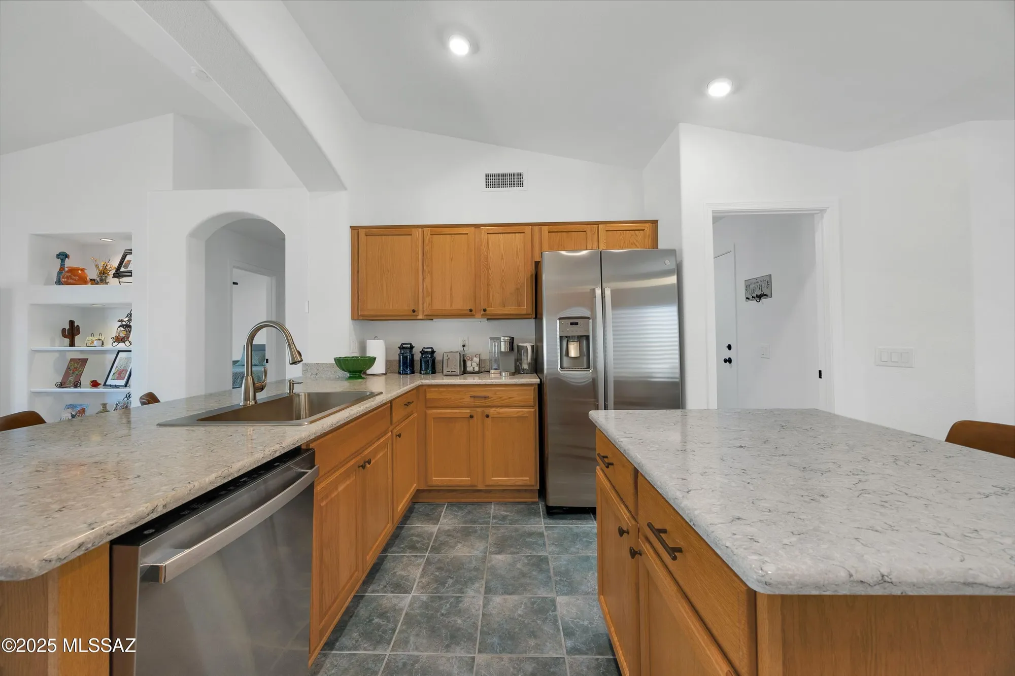 Property Slideshow image 11 of 33 | 38858 s stone wood dr, Saddlebrooke, AZ, 85739