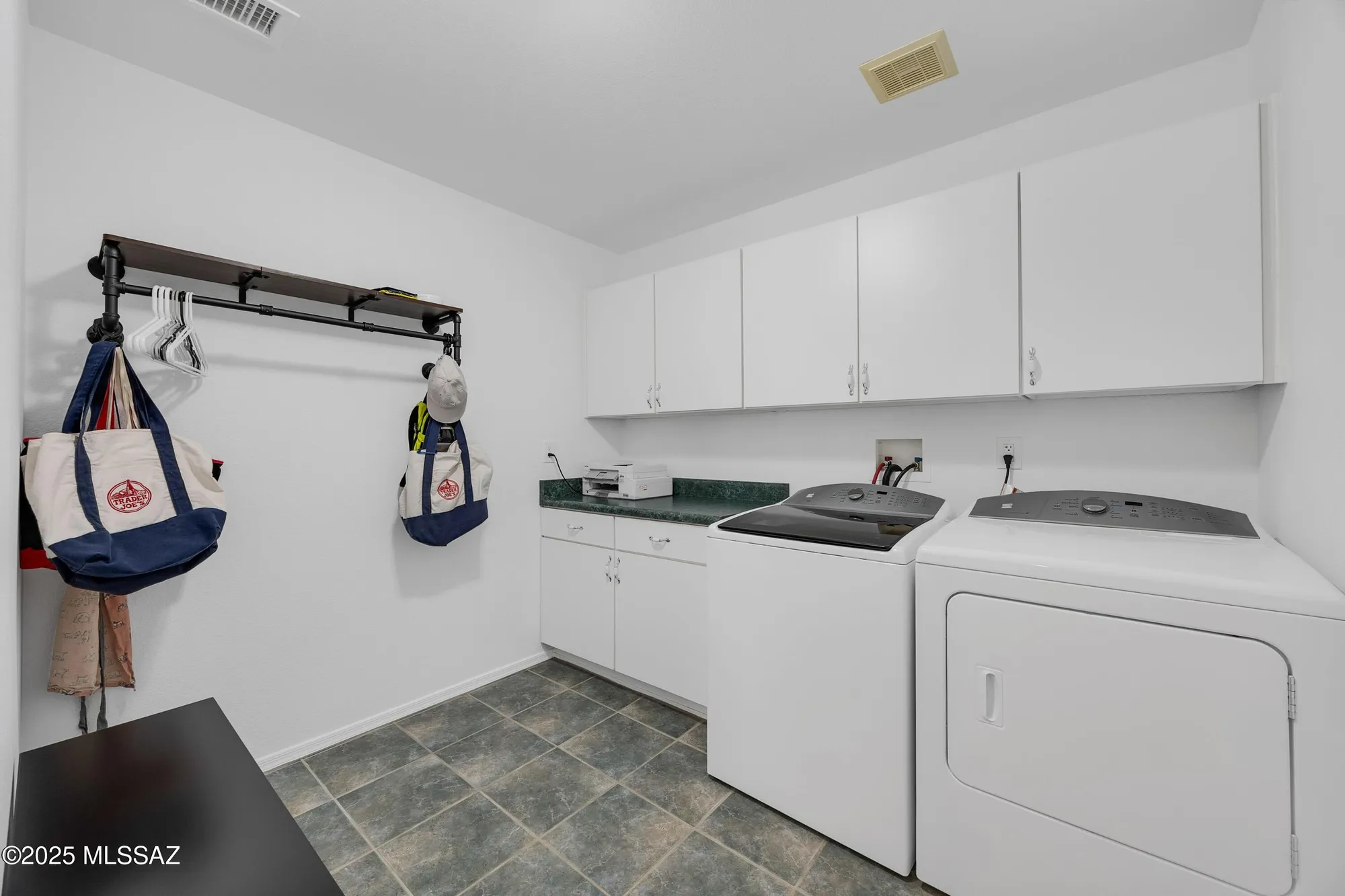 Property Slideshow image 12 of 33 | 38858 s stone wood dr, Saddlebrooke, AZ, 85739