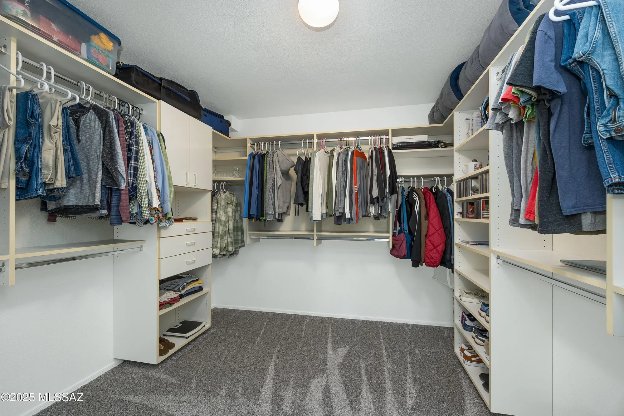 Property Slideshow image 17 of 33 | 38858 s stone wood dr, Saddlebrooke, AZ, 85739