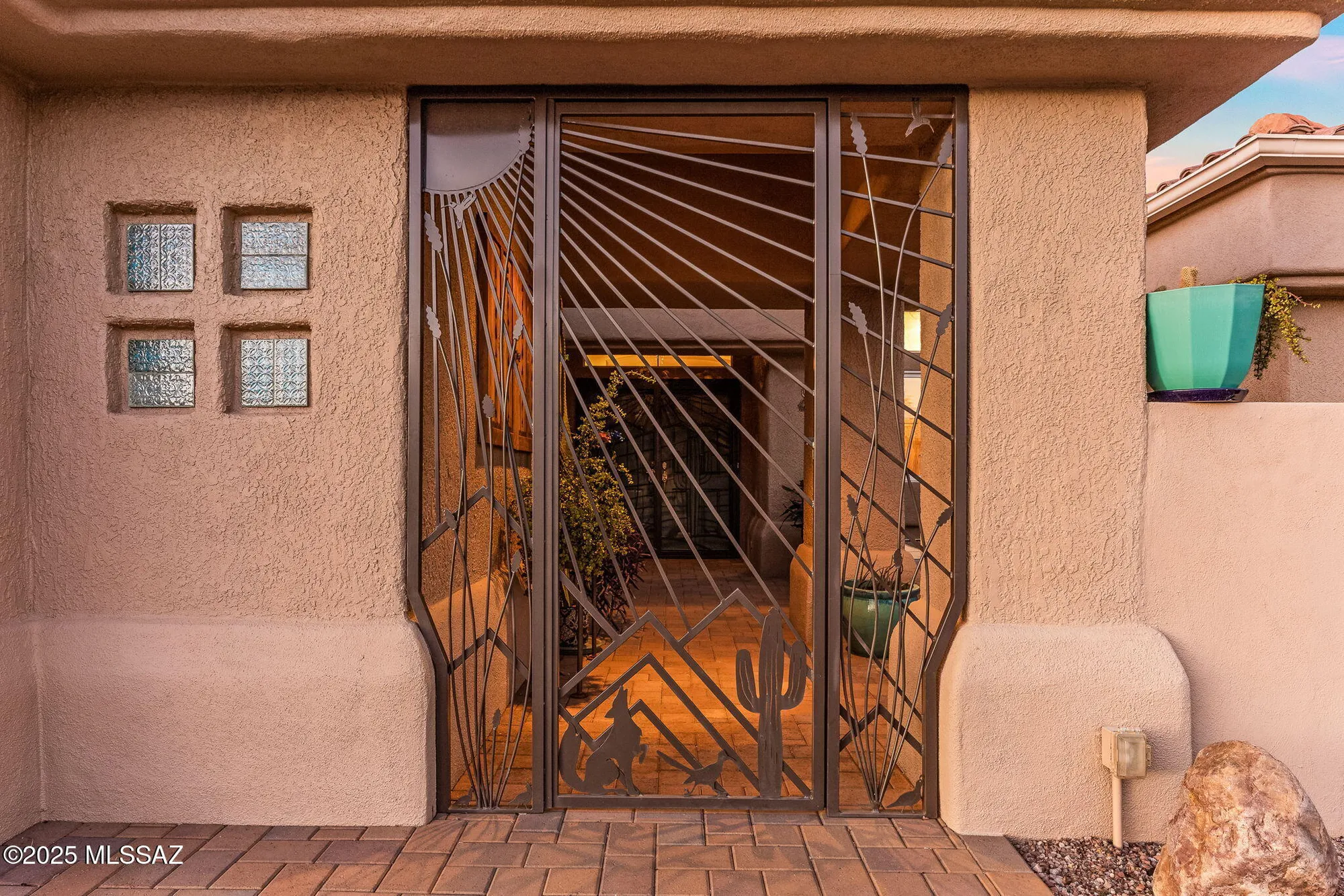 Property Slideshow image 4 of 51 | 1841 e royal ridge way, Oro Valley, AZ, 85755