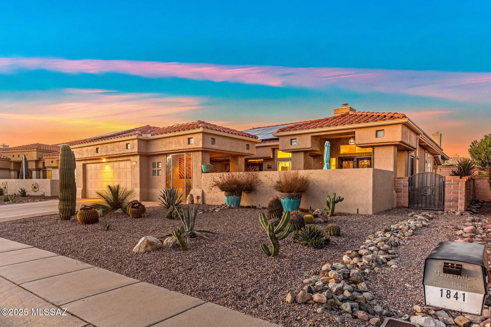 Property Slideshow image 43 of 51 | 1841 e royal ridge way, Oro Valley, AZ, 85755