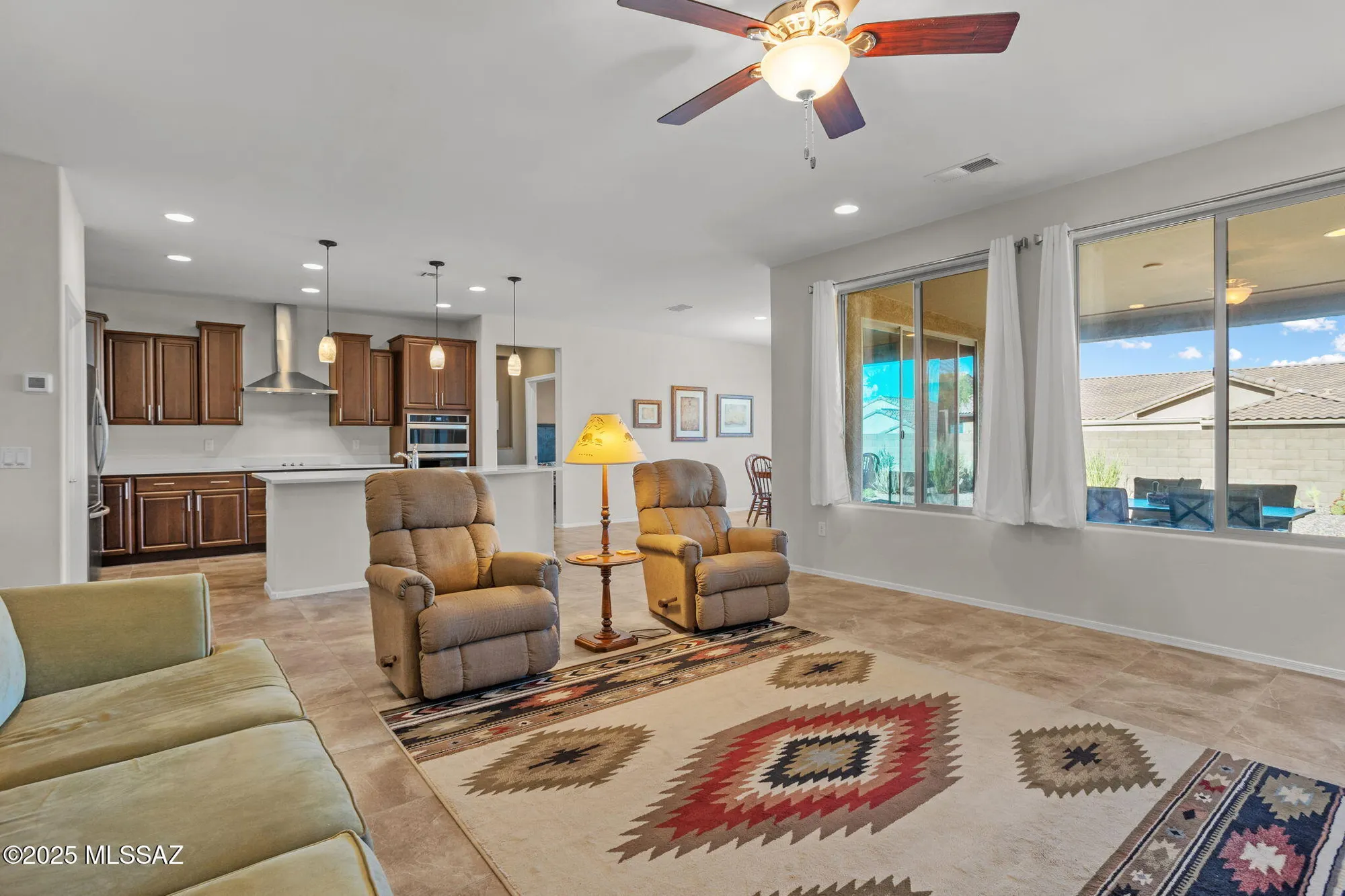 Property Slideshow image 6 of 45 | 7068 w cliff spring trl, Marana, AZ, 85658