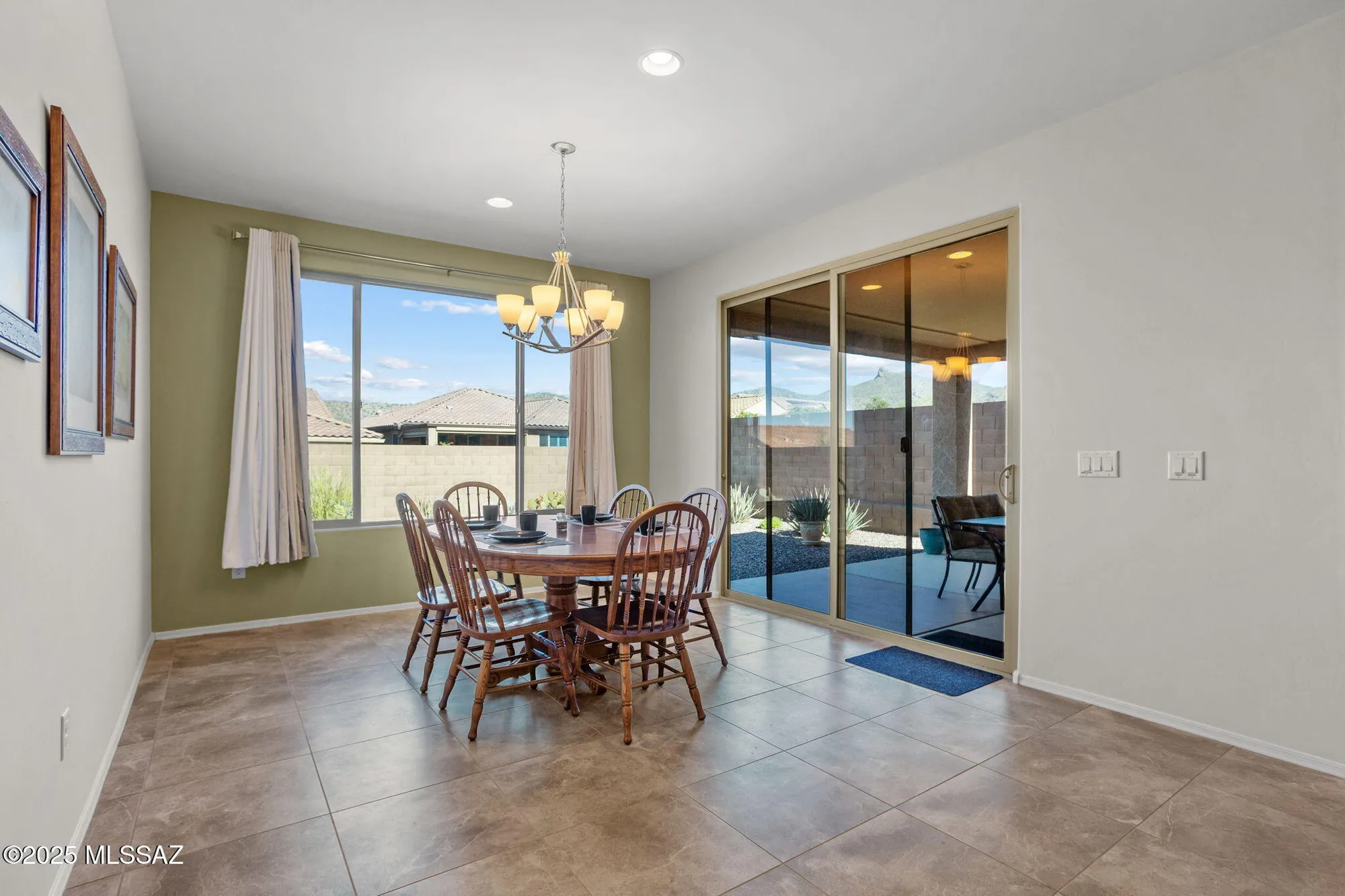 Property Slideshow image 14 of 45 | 7068 w cliff spring trl, Marana, AZ, 85658