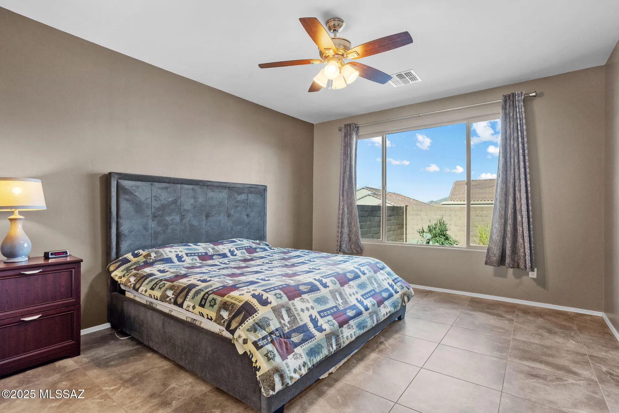 Property Slideshow image 18 of 45 | 7068 w cliff spring trl, Marana, AZ, 85658