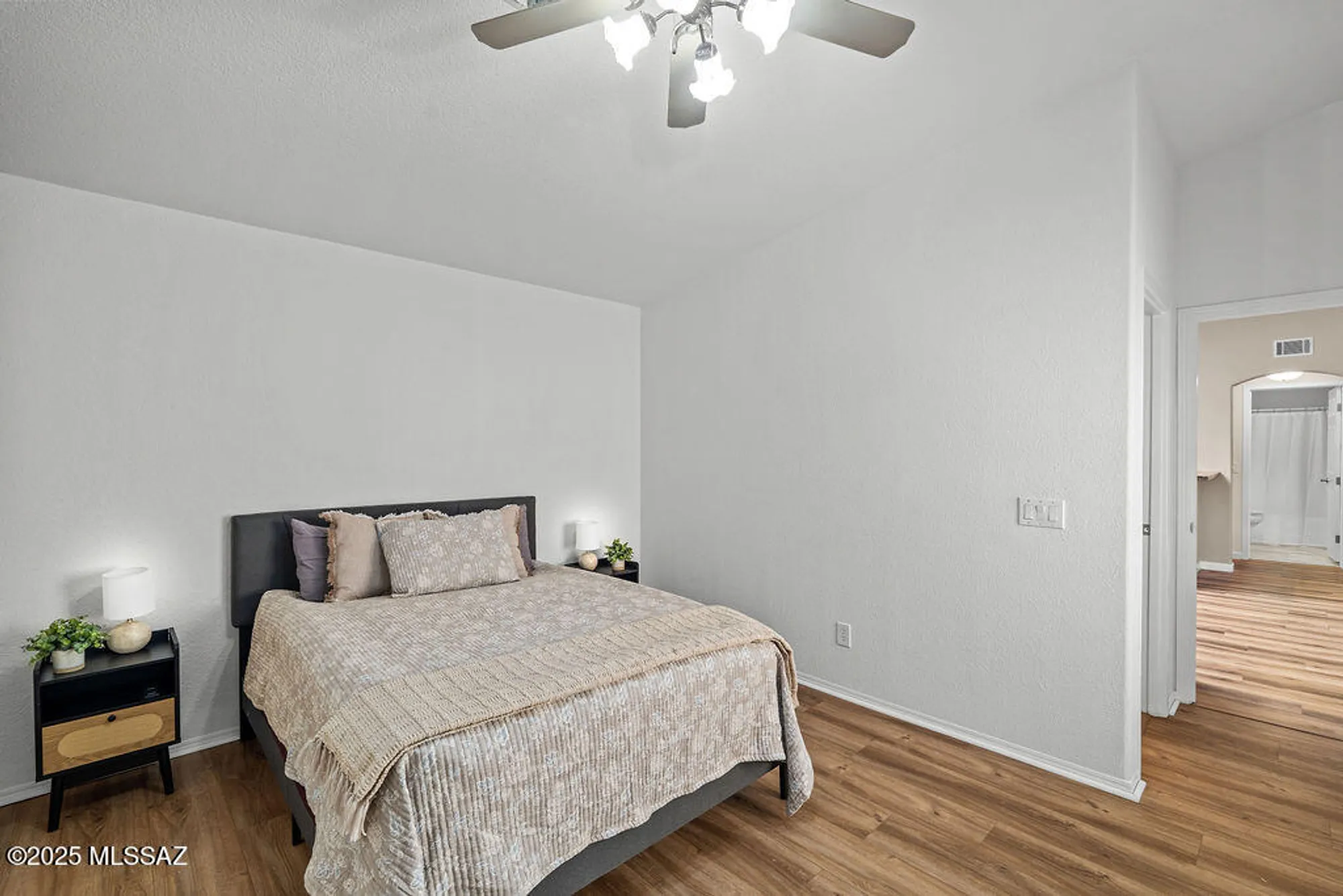 Property Slideshow image 20 of 27 | 543 w deerview ct, Green Valley, AZ, 85614