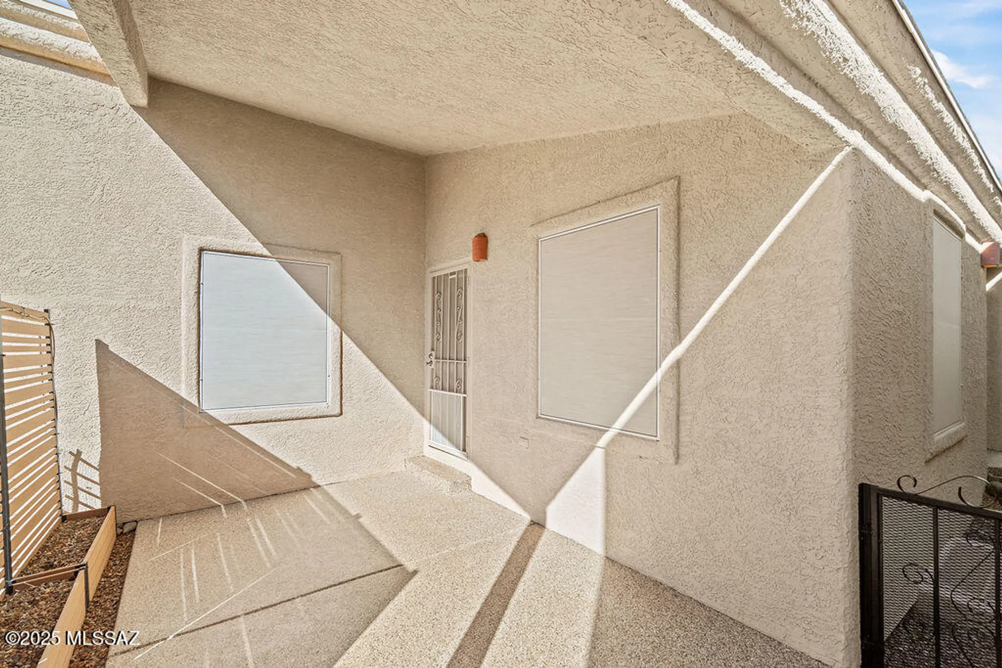 Property Slideshow image 22 of 27 | 543 w deerview ct, Green Valley, AZ, 85614