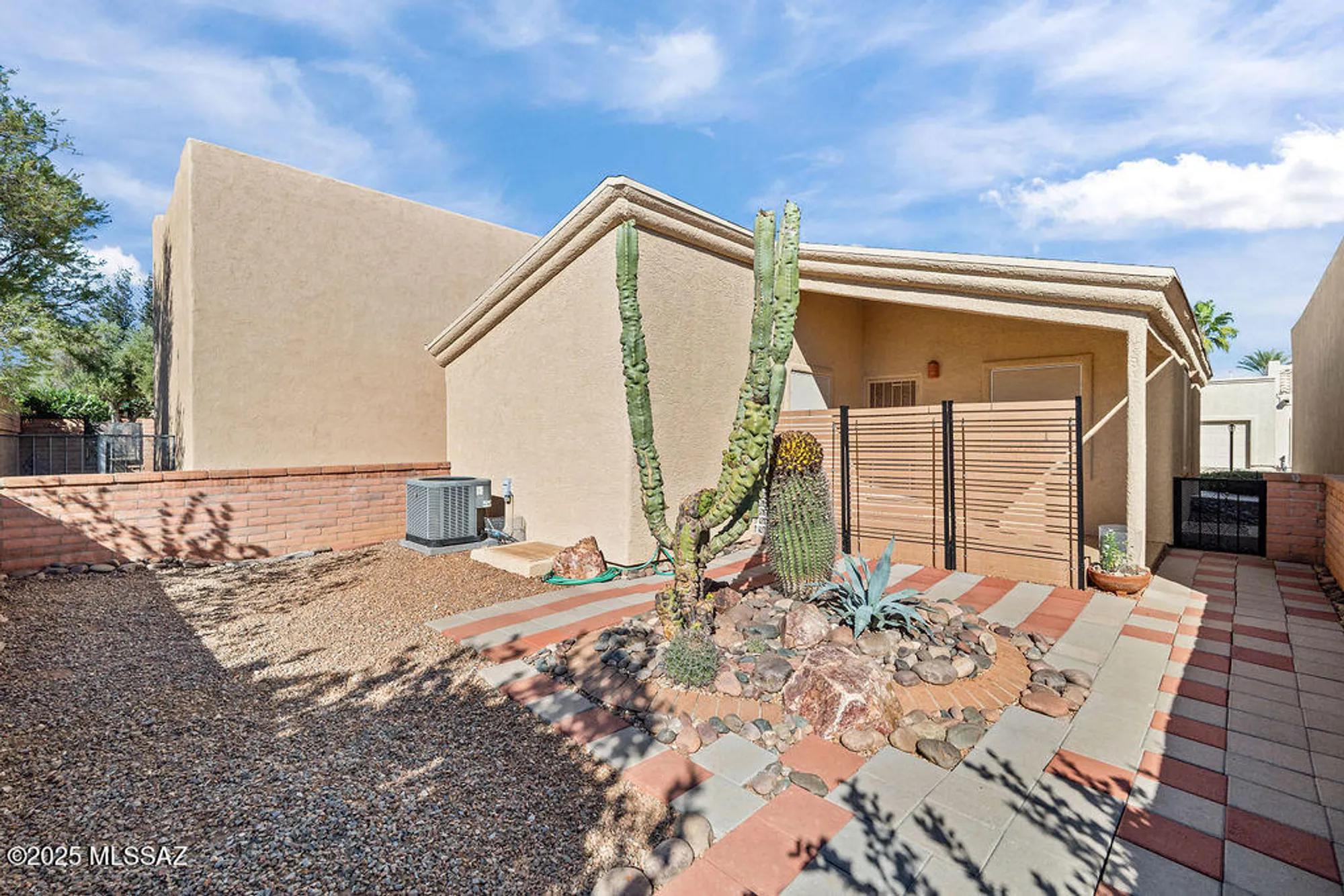 Property Slideshow image 24 of 27 | 543 w deerview ct, Green Valley, AZ, 85614