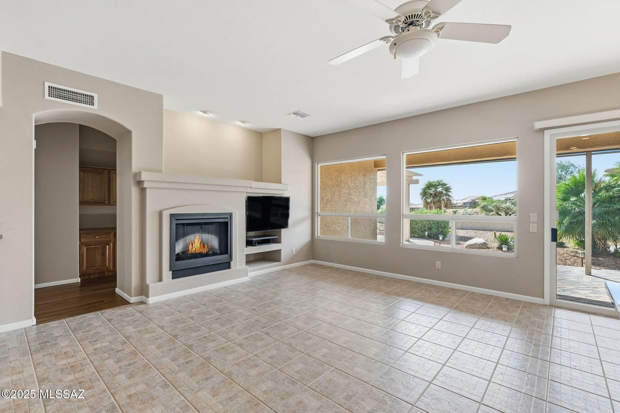 Property Slideshow image 13 of 50 | 62159 e iron crest dr, Tucson, AZ, 85739