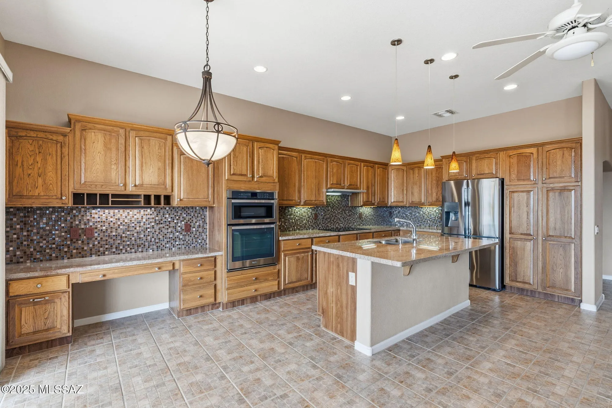 Property Slideshow image 16 of 50 | 62159 e iron crest dr, Tucson, AZ, 85739