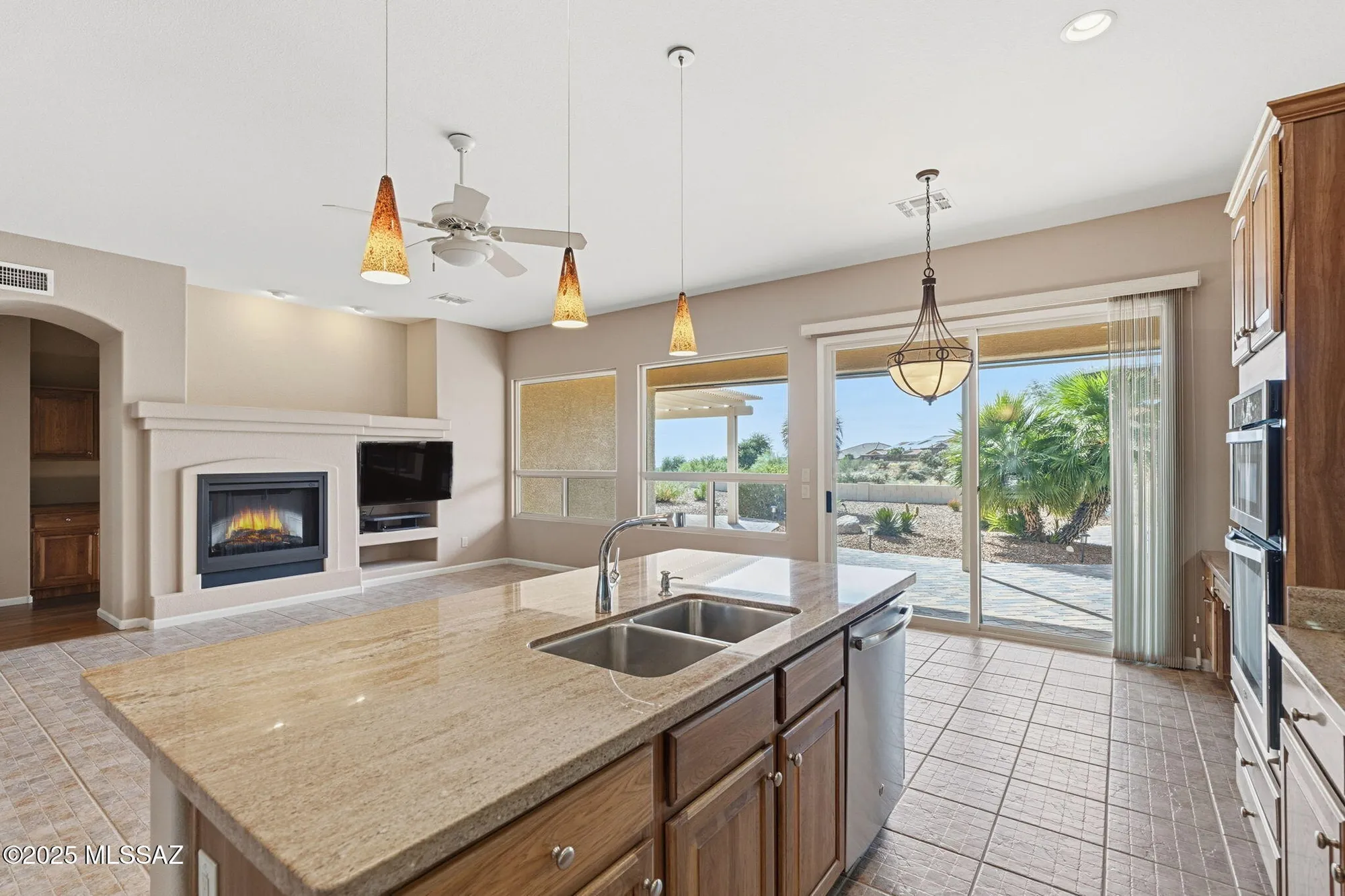 Property Slideshow image 21 of 50 | 62159 e iron crest dr, Tucson, AZ, 85739