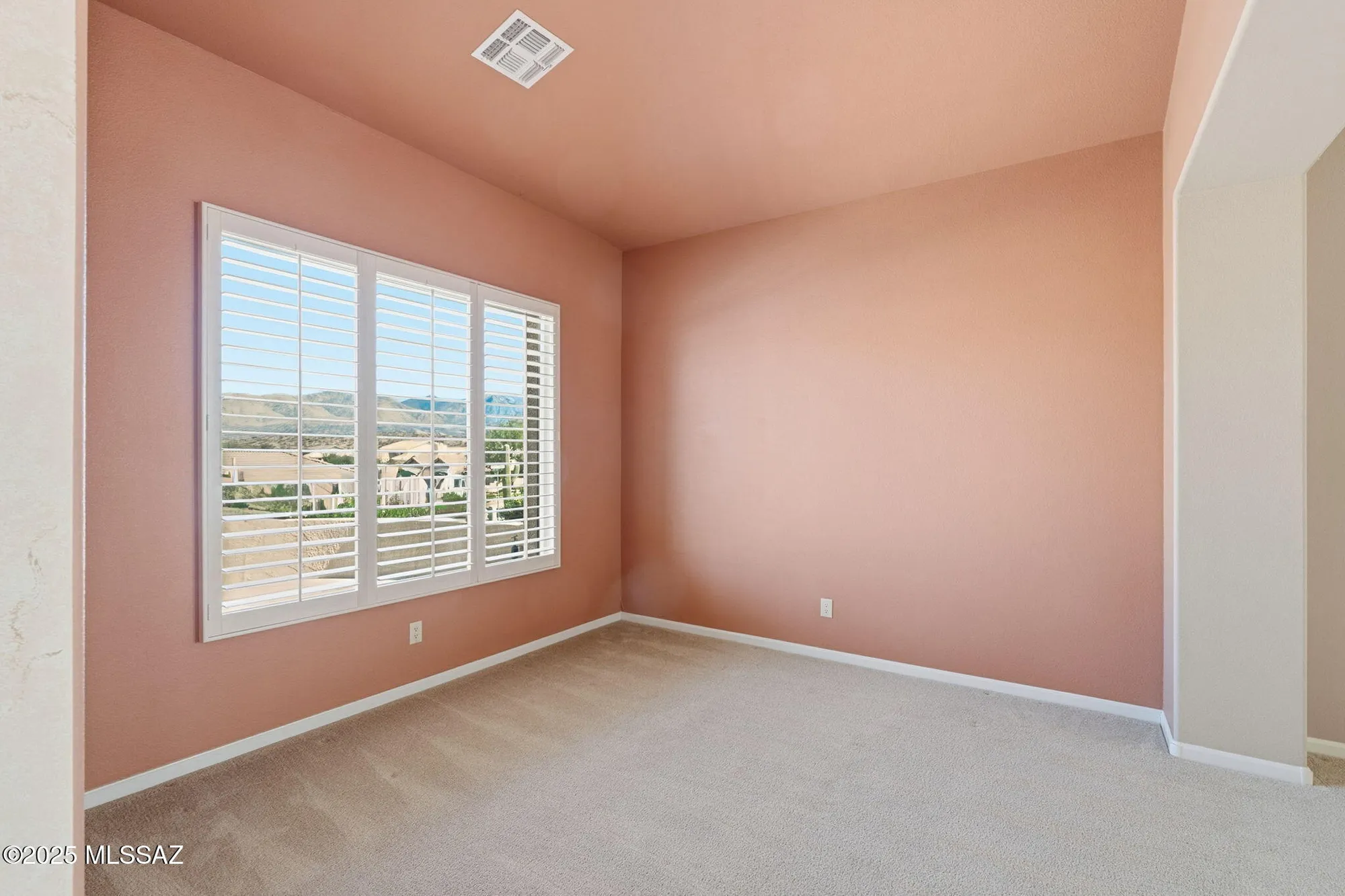 Property Slideshow image 8 of 50 | 62159 e iron crest dr, Tucson, AZ, 85739