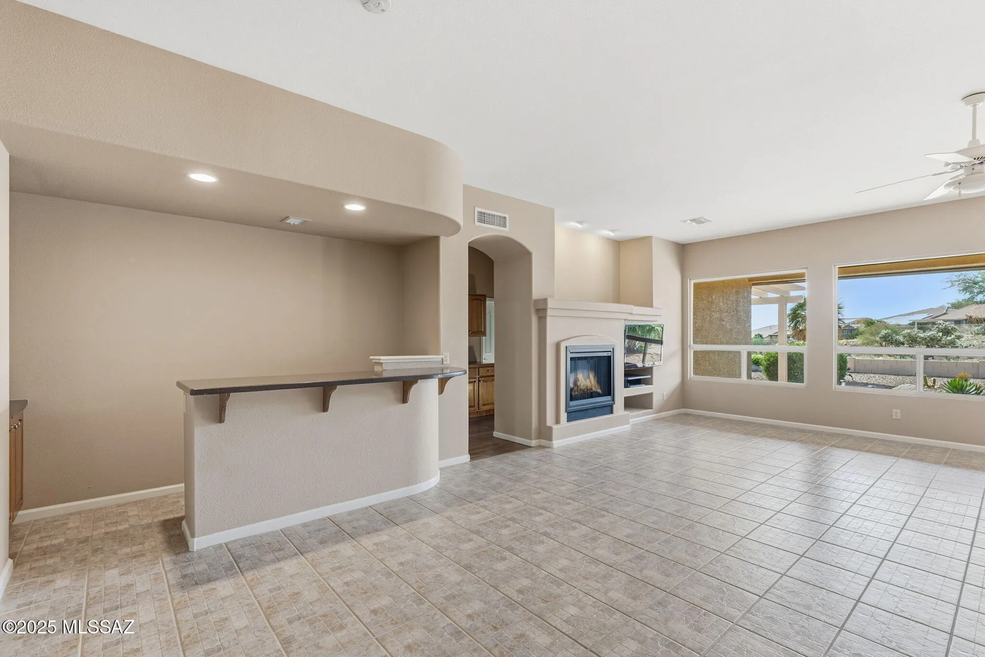 Property Slideshow image 12 of 50 | 62159 e iron crest dr, Tucson, AZ, 85739